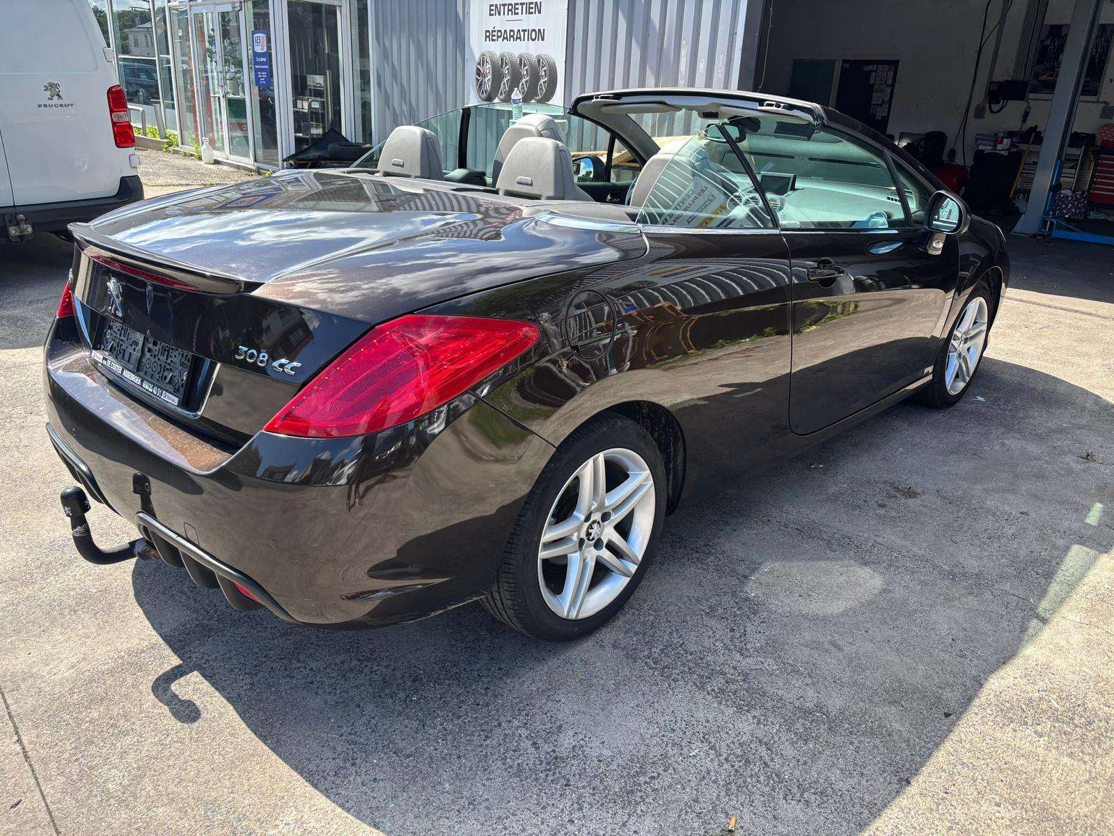 Peugeot 308 308 CC 1.6 THP Feline