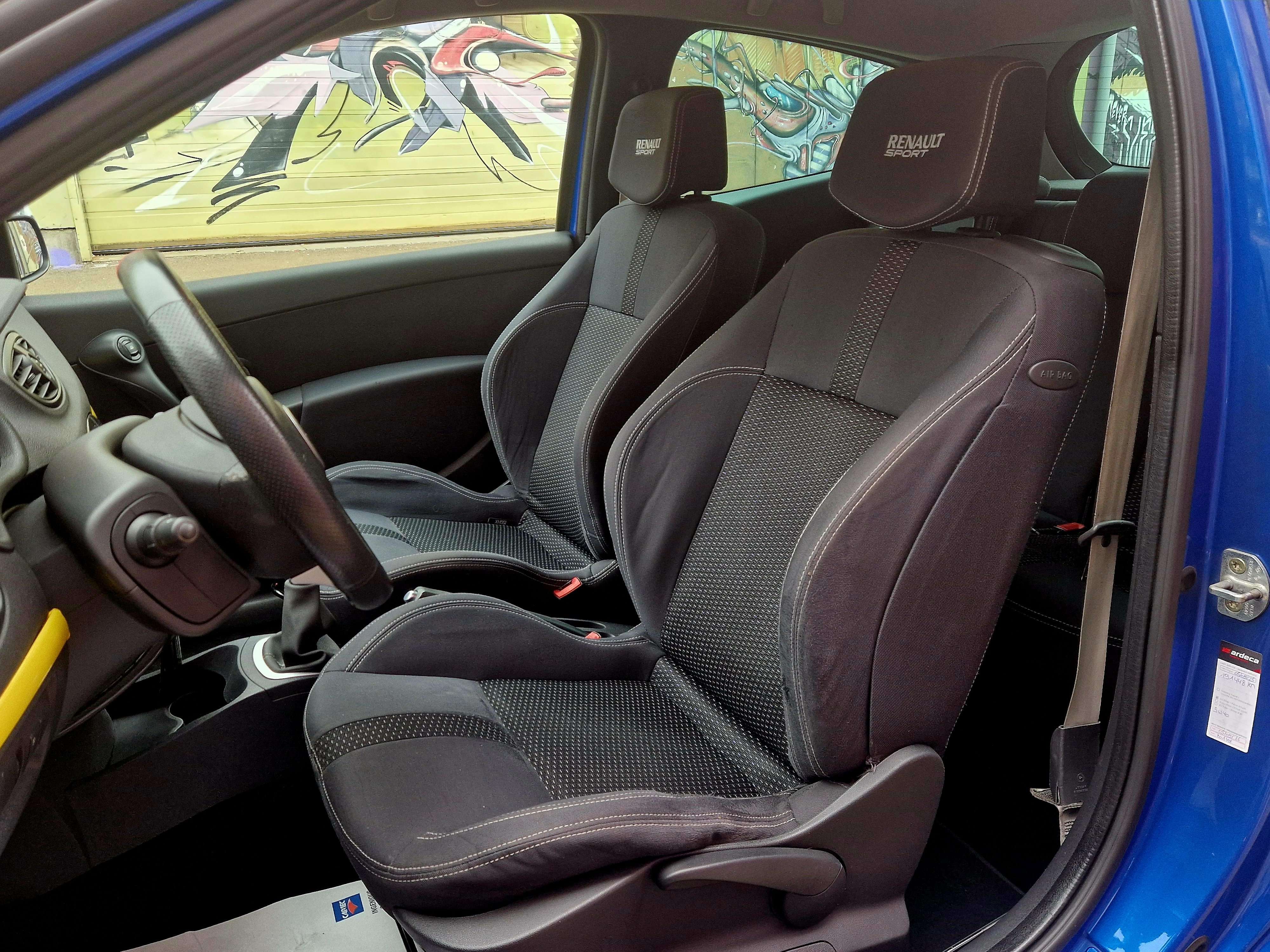 Renault Clio Clio 2.0i 16v Sport