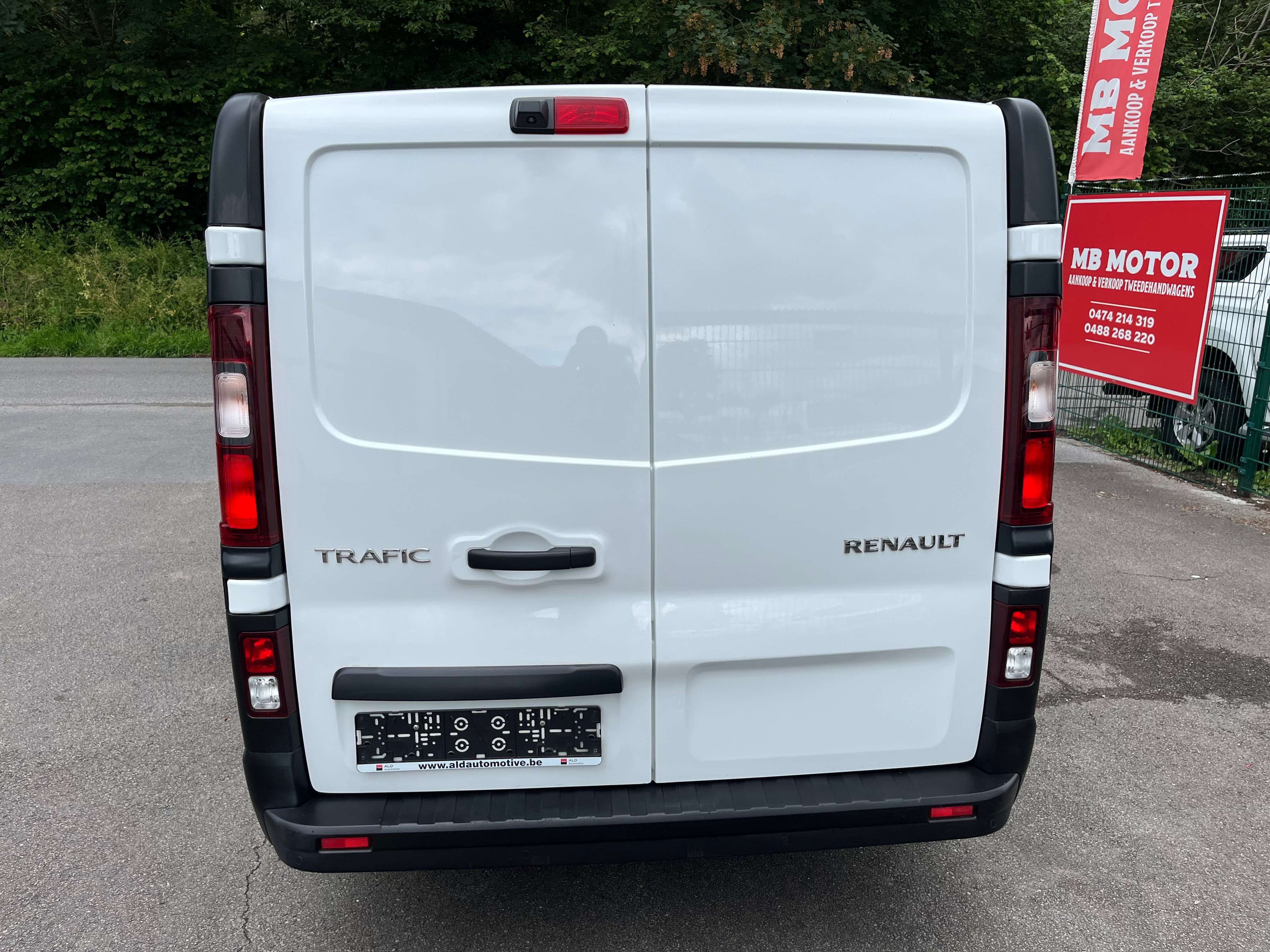 Renault Trafic 2.0 DCI L2H1 NAVI AIRCO