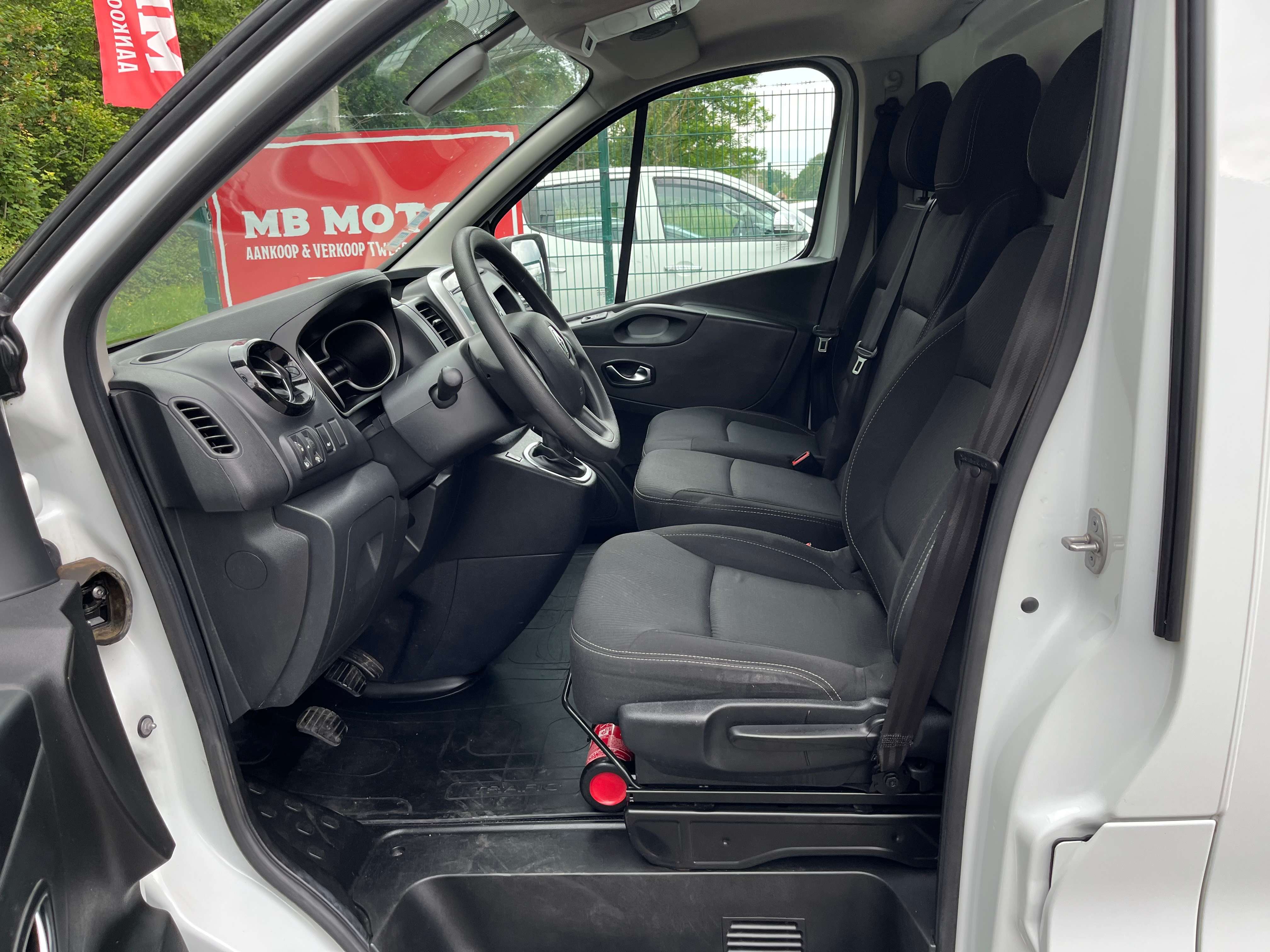Renault Trafic 2.0 DCI L2H1 NAVI AIRCO