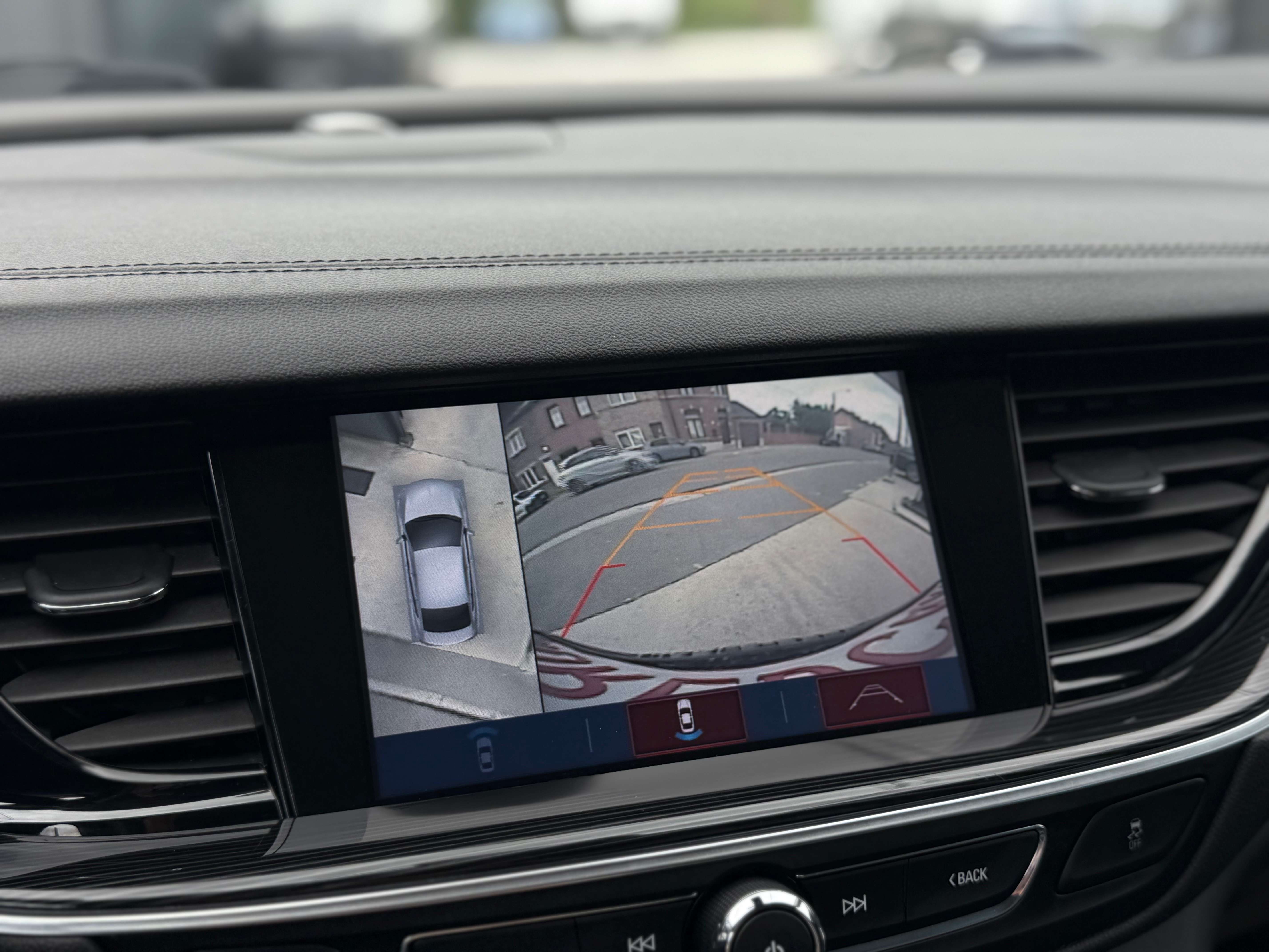 Opel Insignia Grand Sport 1.6 CDTI - COCKPIT - NAVIGATION - CAMERA - ANGLES MORT - FRONT ASSIST - CAM360° - FULL OPTION