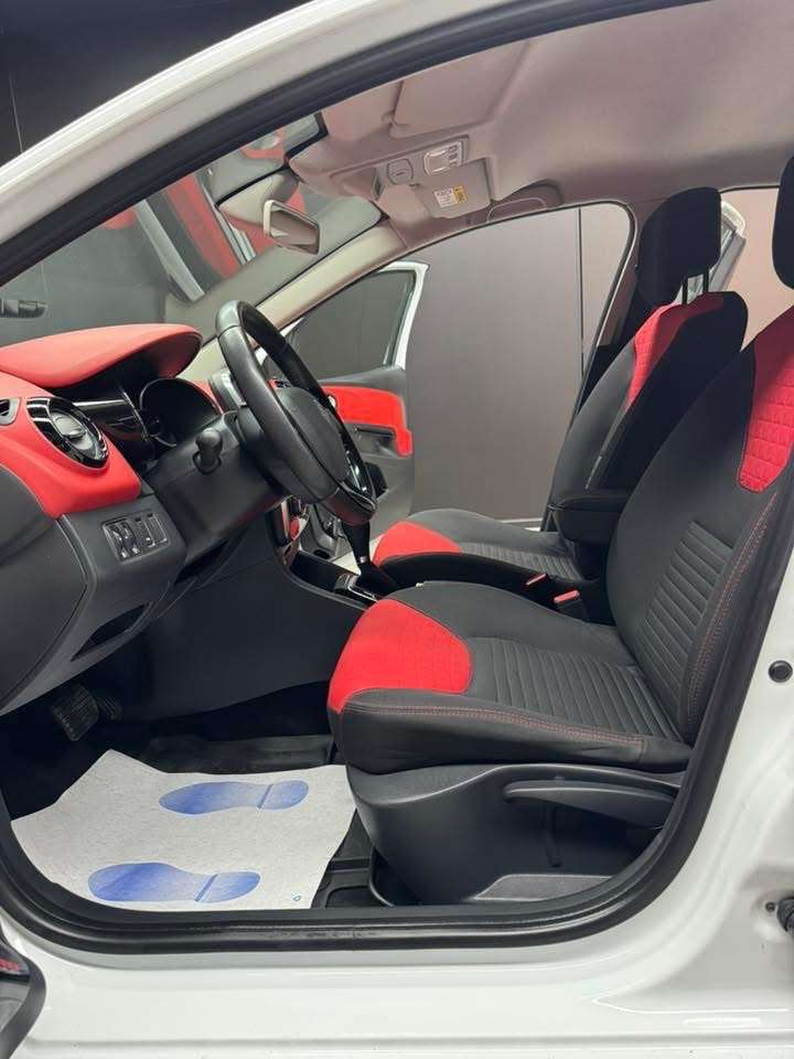 Renault Clio Clio 1.5 dCi **12 mois de garantie**