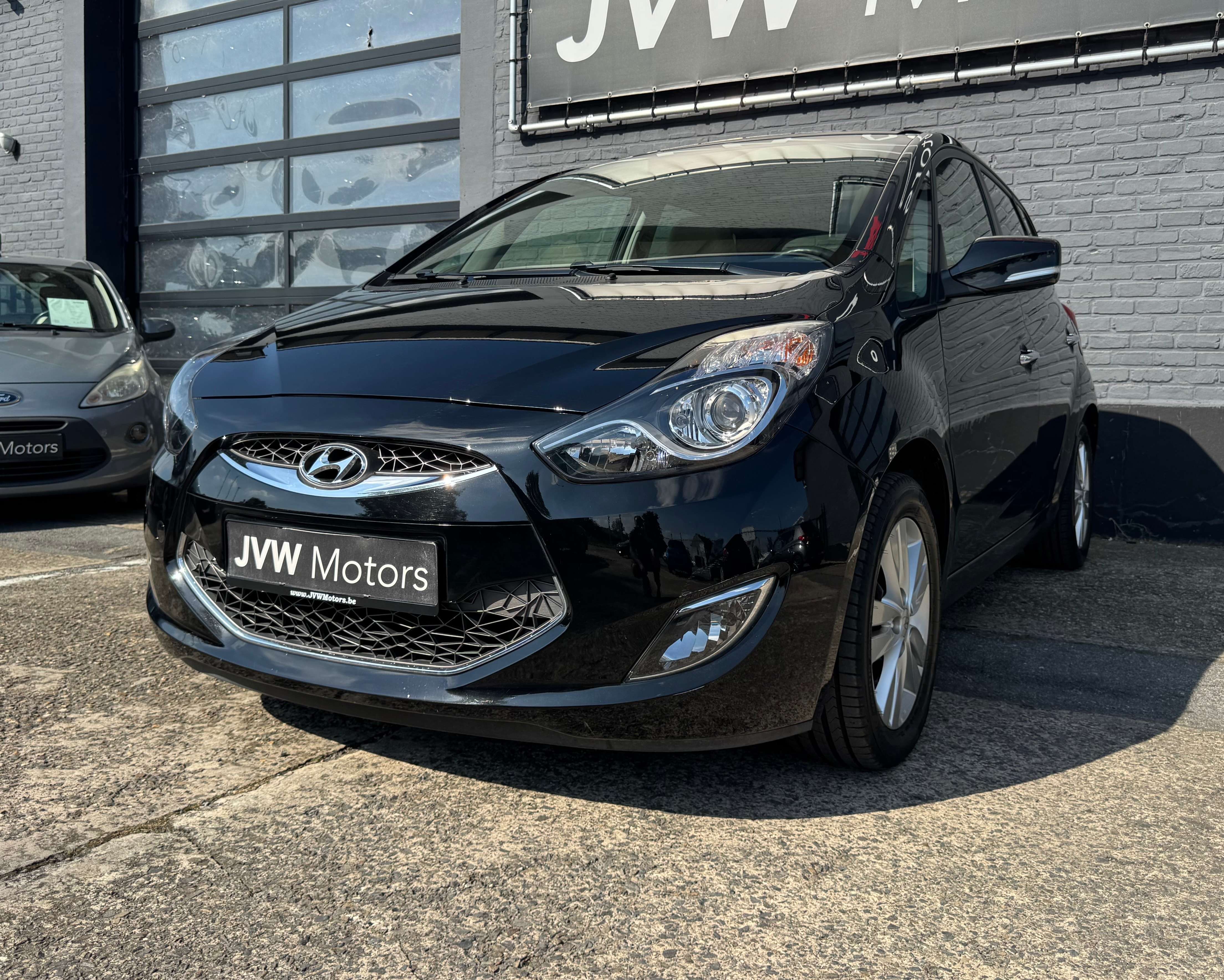 Hyundai iX20 1.4i * 74dKM * Leder * Camera * Navi * Pano * Garantie