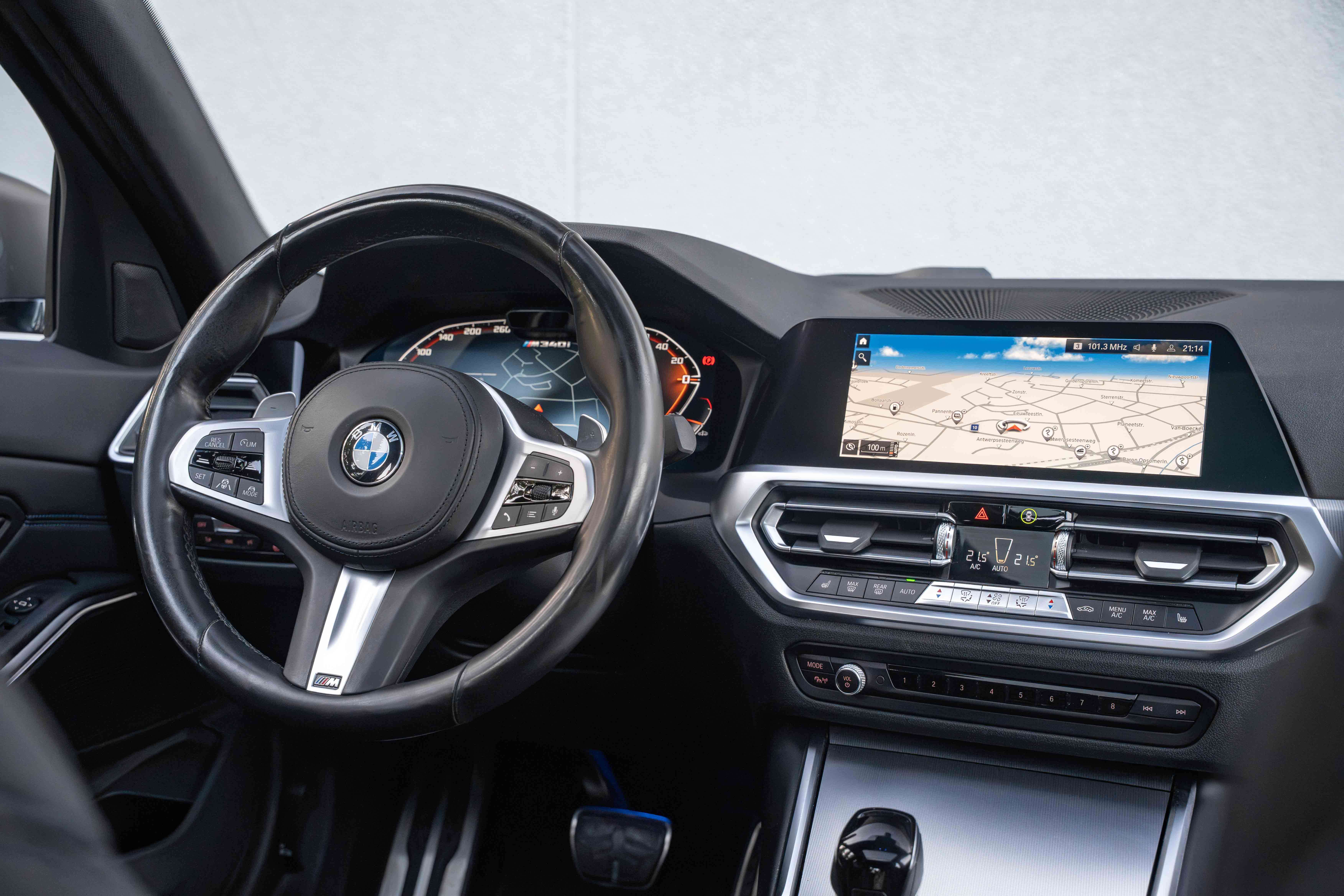 BMW 340 M340i xDrive LASER/OPENDAK/HUD/ACC/MEMORY/360°/Hi-Fi/CARPLAY