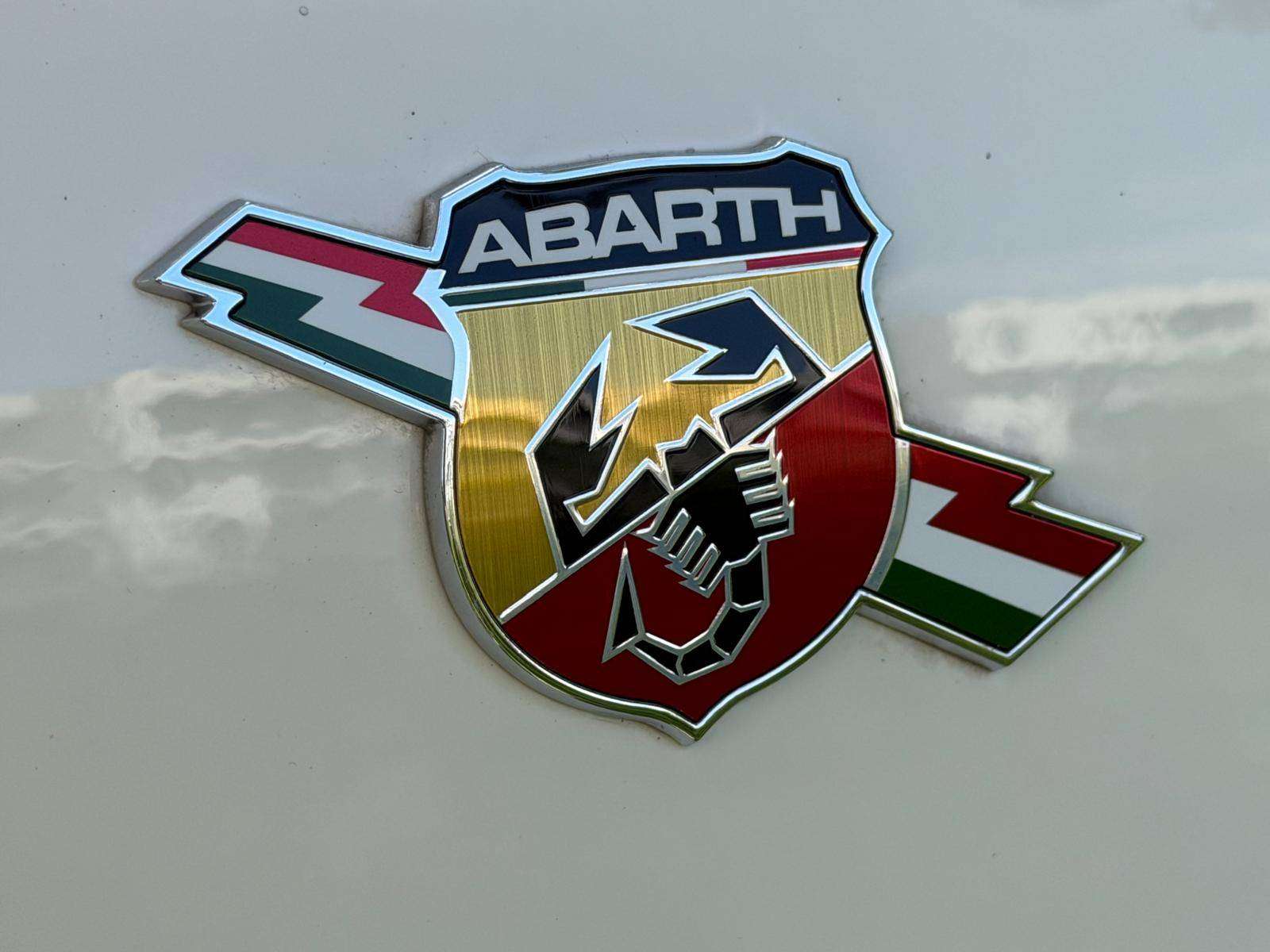 Fiat 595 Abarth 1.4 T-Jet Competizione - Garantie constructeur 10/2027
