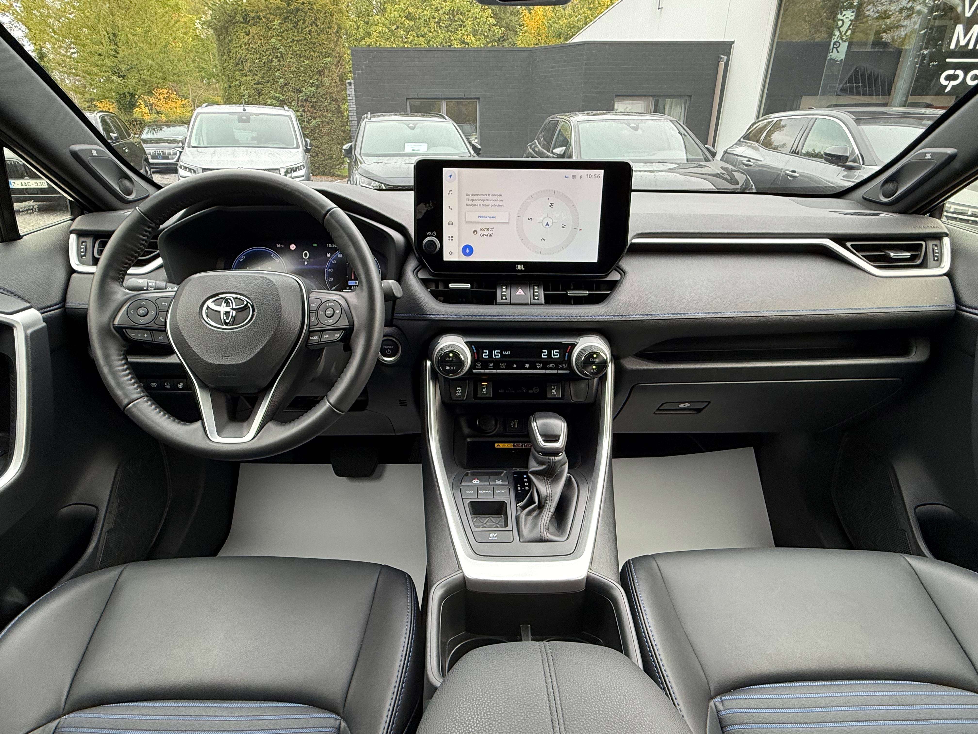 Toyota RAV 4 STYLE APPLE CARPLAY JBL SOUND 360° CAMERA