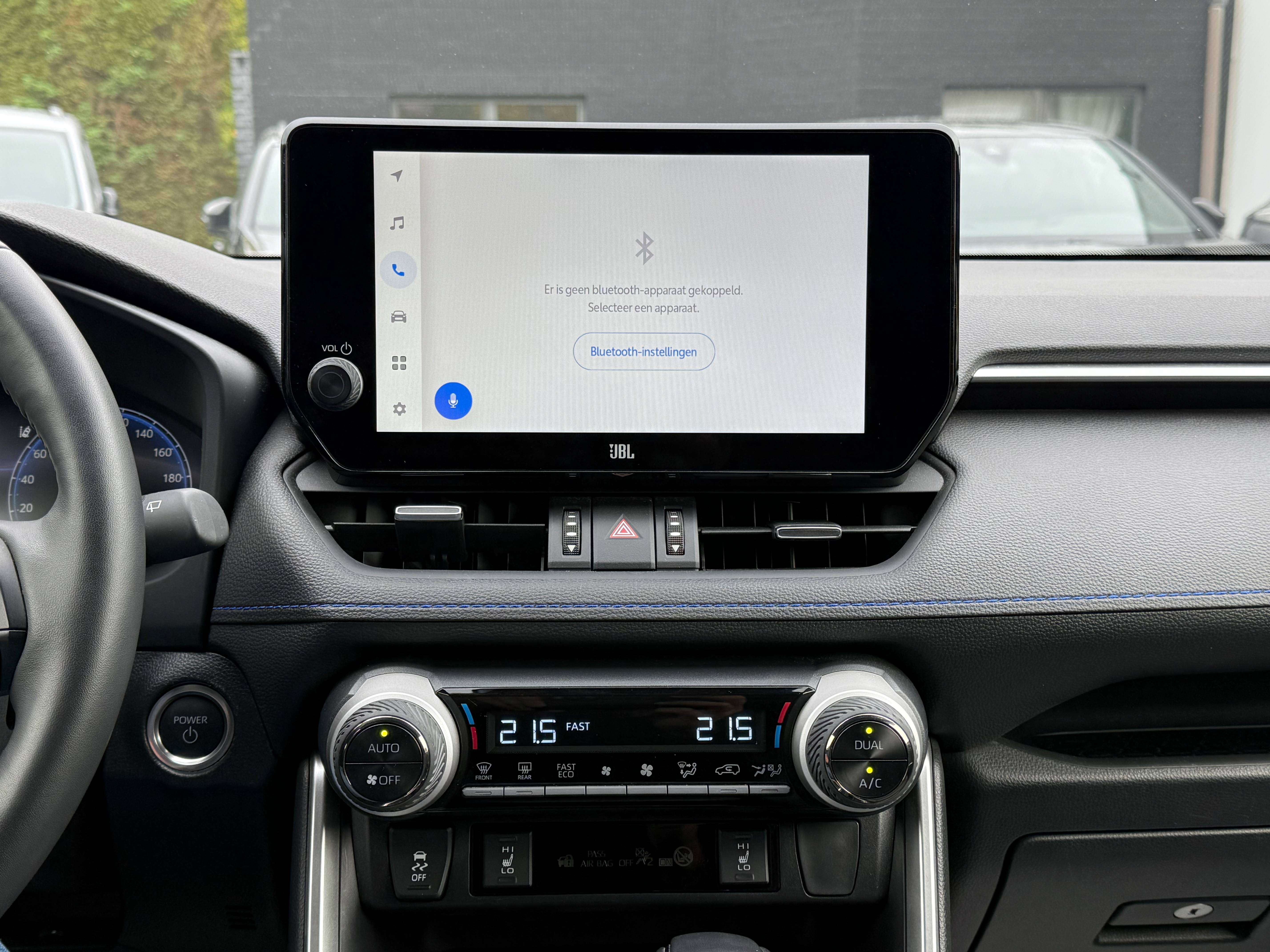 Toyota RAV 4 STYLE APPLE CARPLAY JBL SOUND 360° CAMERA