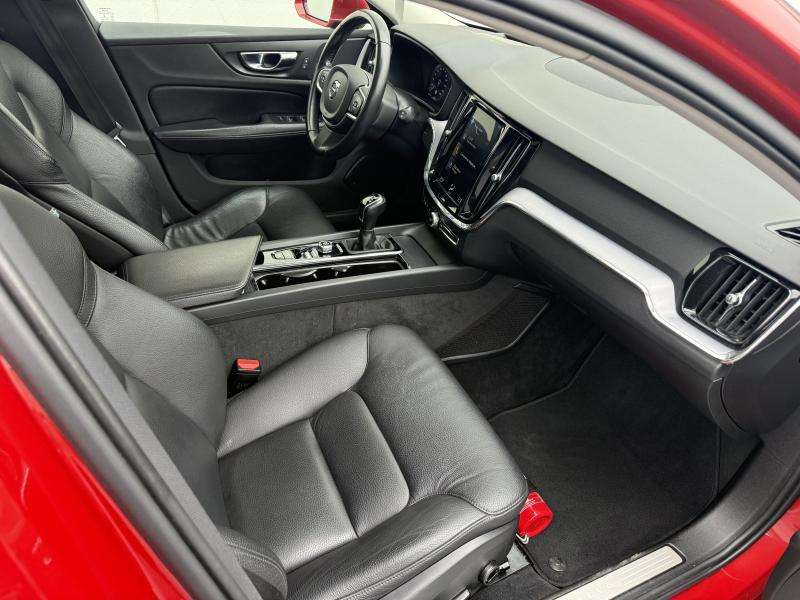 Volvo V60 D3 2.0L 150ch