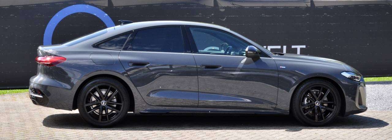 Audi A5 40TFSI EDITION ONE SLINE AMBIENT CARPLAY TREKHAAK