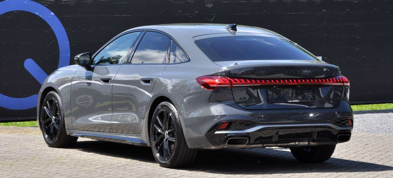 Audi A5 40TFSI EDITION ONE SLINE AMBIENT CARPLAY TREKHAAK
