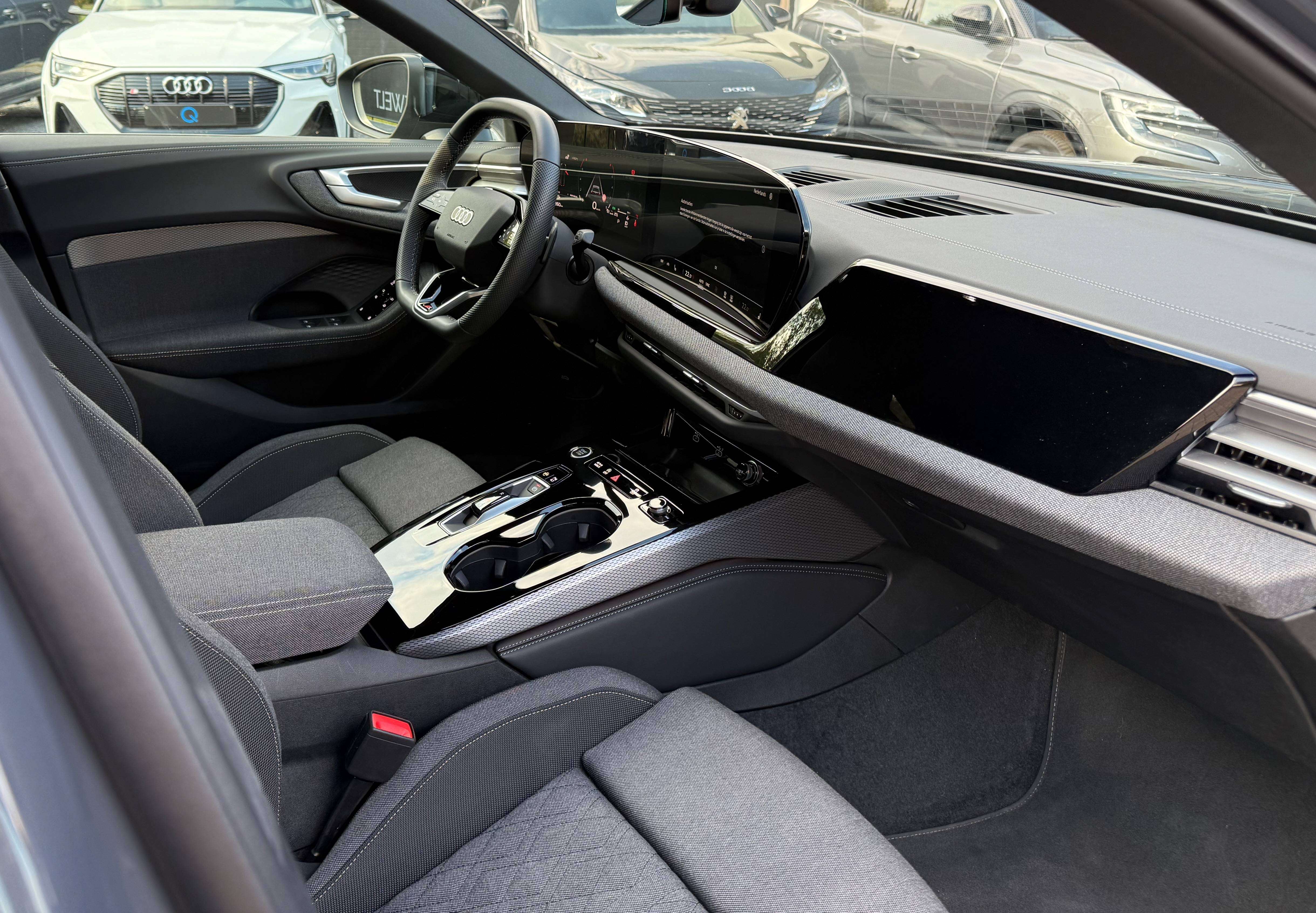 Audi A5 40TFSI EDITION ONE SLINE AMBIENT CARPLAY TREKHAAK