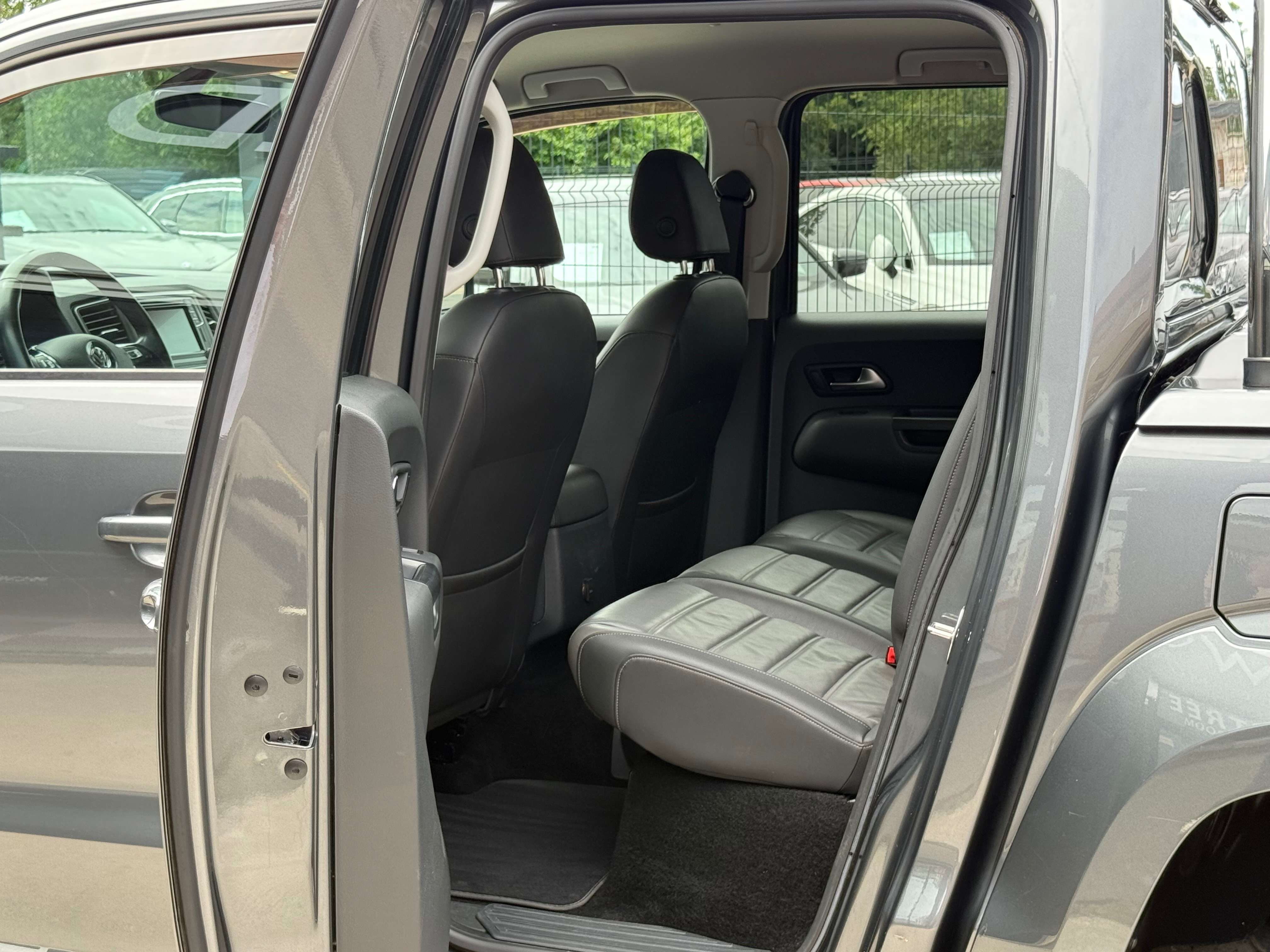 Volkswagen Amarok 3.0 V6 TDi 4MOTION HIGHLINE TVAC*BTWIN - LED - XENON - NAVI - CAMERA - GARANTIE 12MOIS