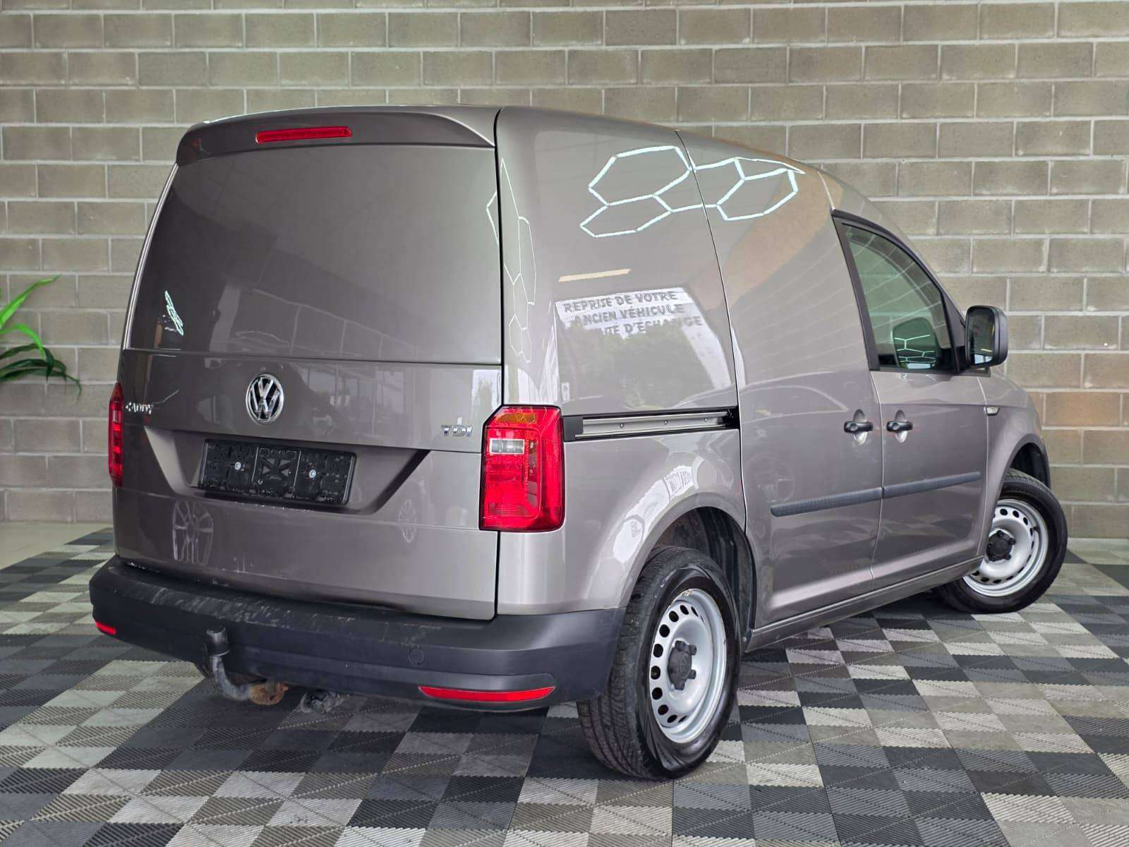 Volkswagen Caddy 🟢2.0 TDi 102CV - UTILITAIRE - PORTE COULISSANTE - AIRCO