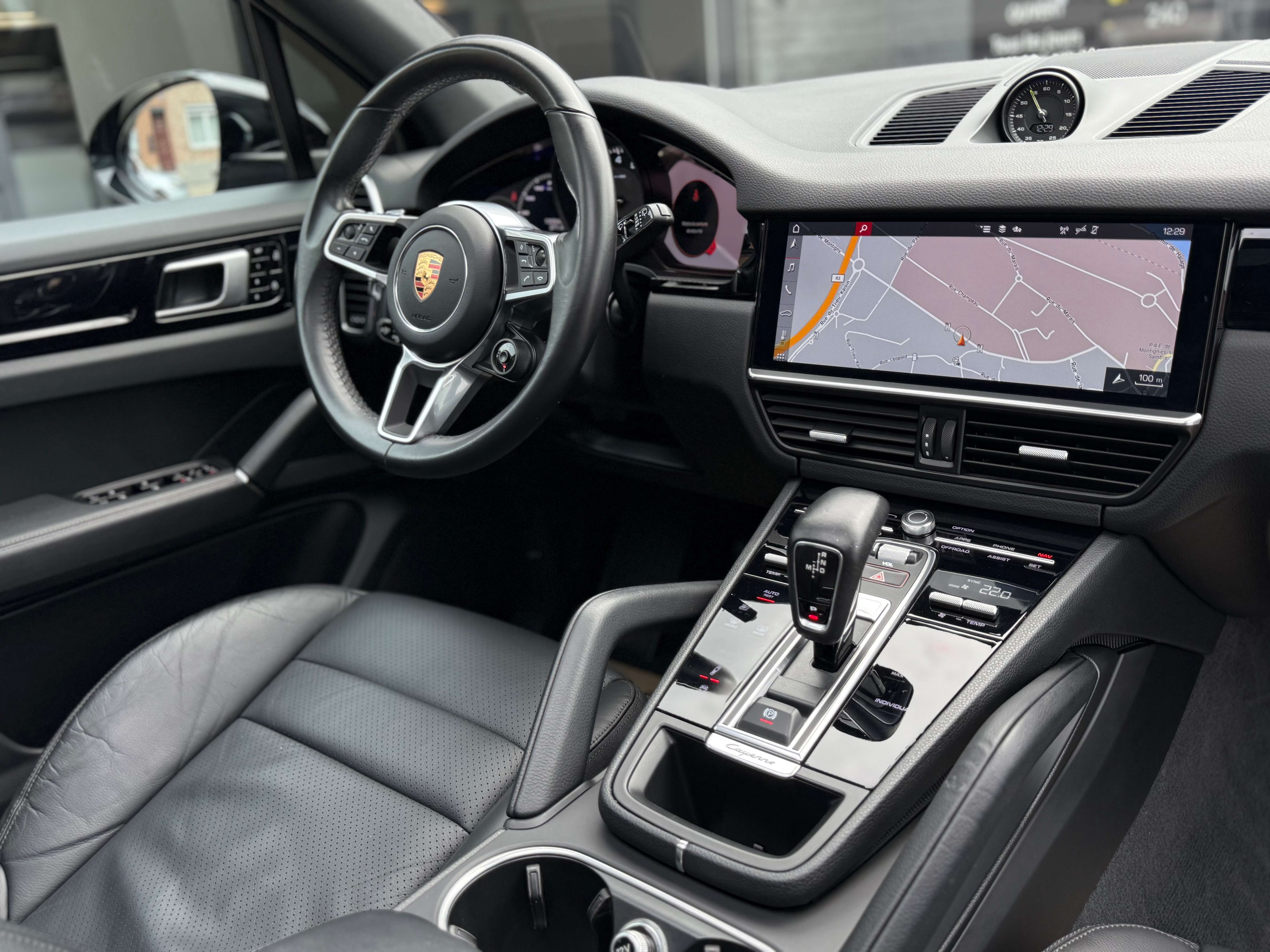 Porsche Cayenne 3.0i V6 PHEV Tiptronic S TOIT PANO - PNEUMATIC - CAMERA - ECHAP. SPORT - GARANTIE 12MOIS
