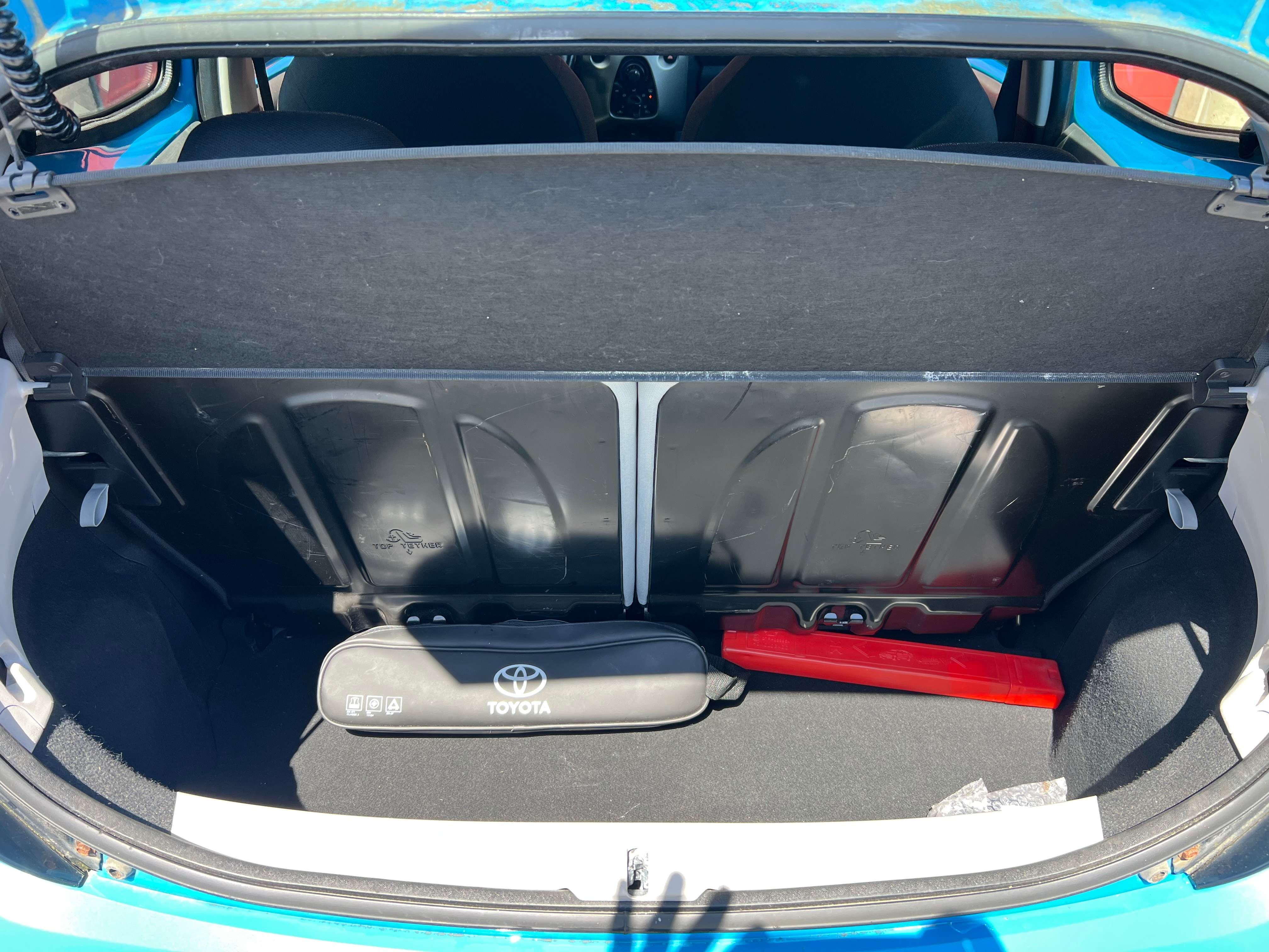 Toyota Aygo 1.0i VVT-i x-music + CAR-PASS + CLIM