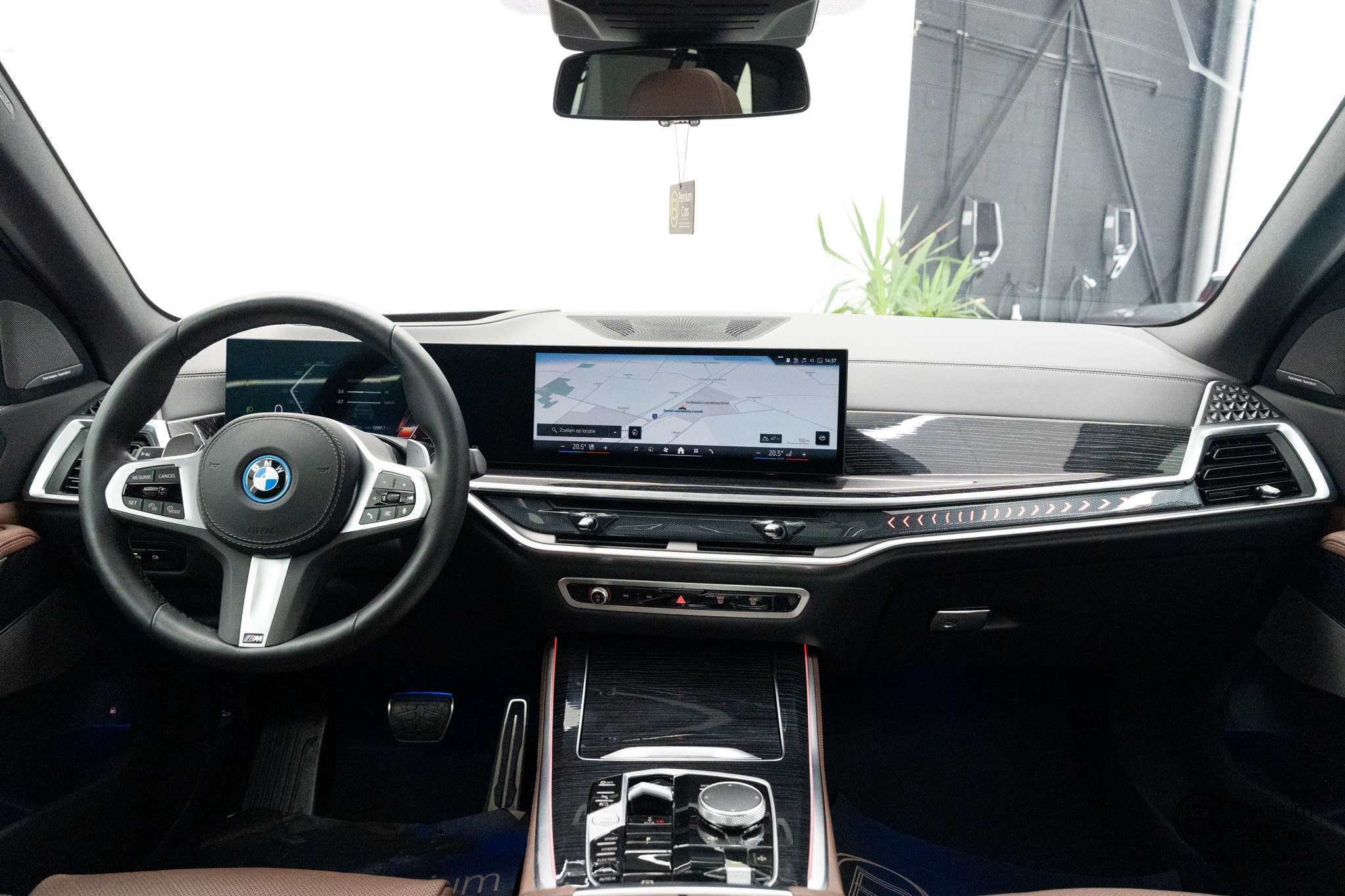 BMW X5 xDrive50e hybrid M-Performance bodykit! Pano, H&K, Acc, Hud!