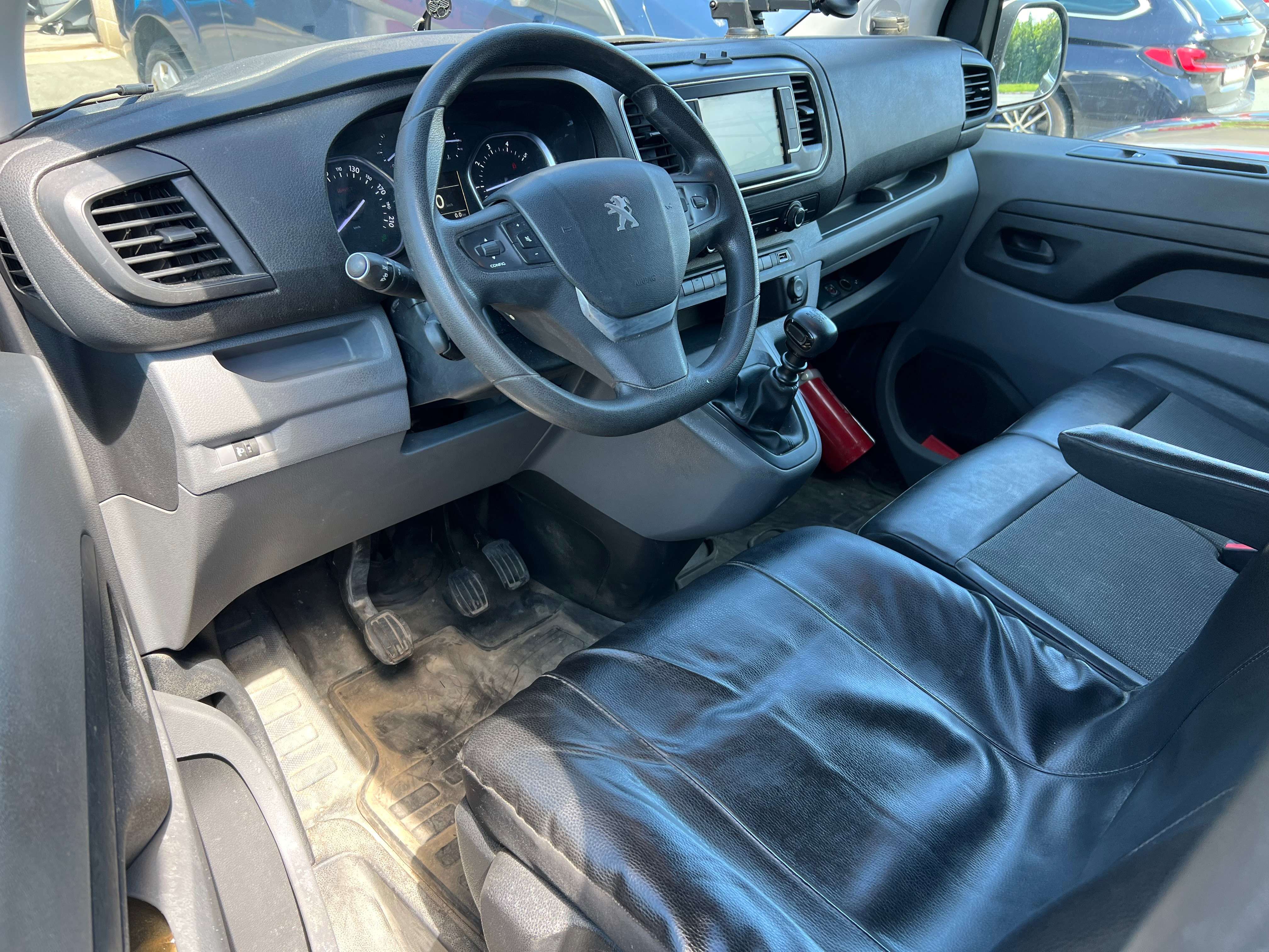 Peugeot Expert 2.0 HDi Confort FAP + 6 PLACES + CLIM