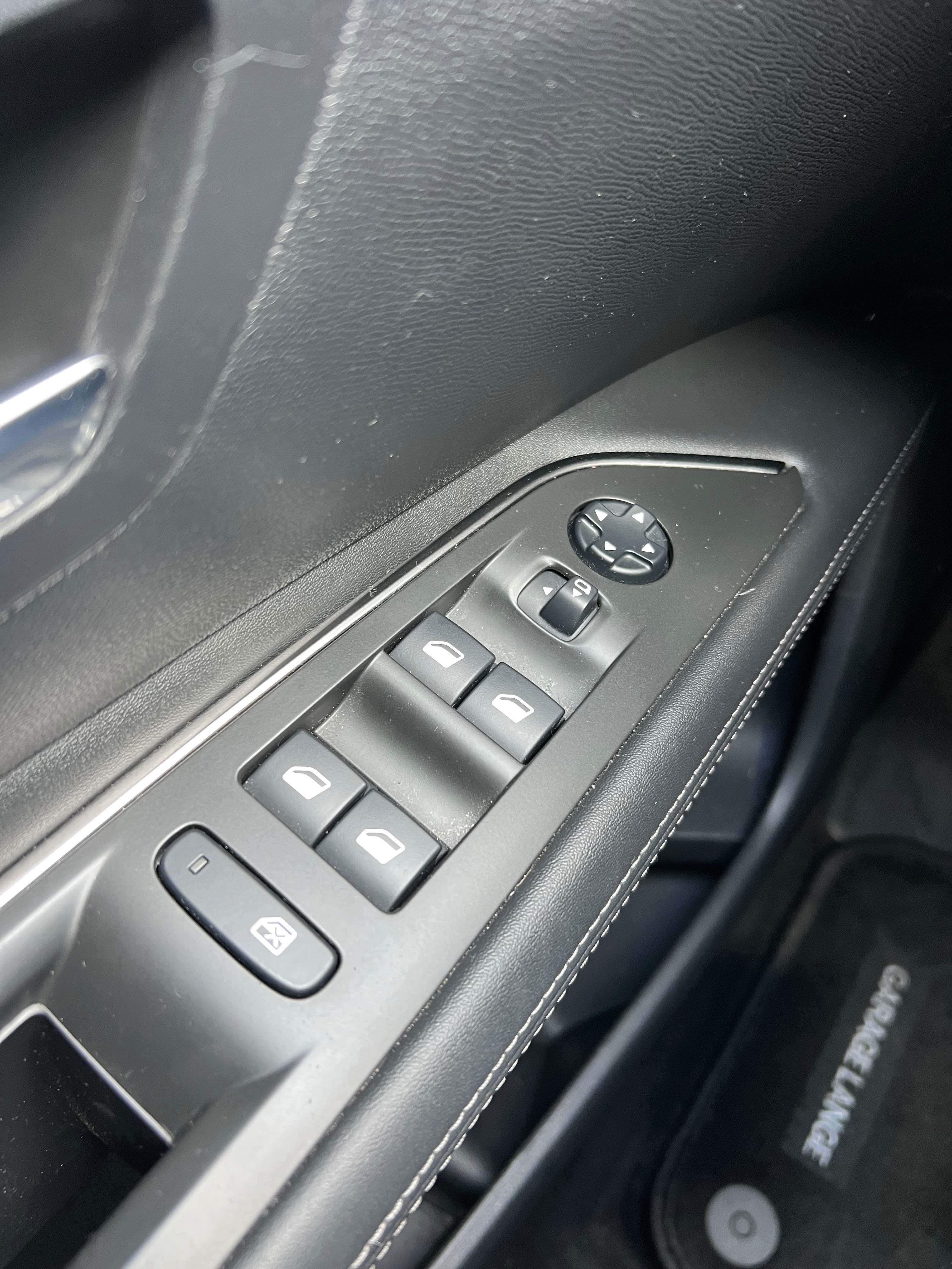 Peugeot 3008 1.2 PureTech Allure