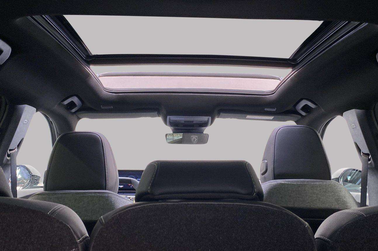 Peugeot 5008 GT - HYBRID - 7 PLACES