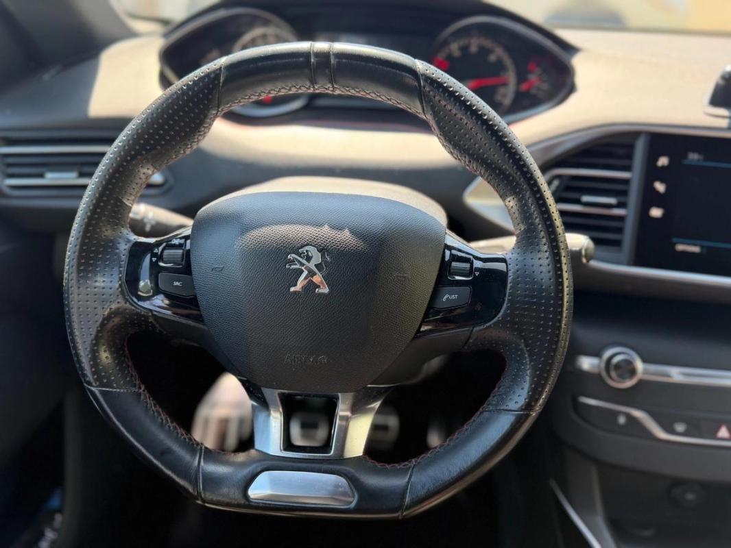 Peugeot 308 GENERATION-II 1.6 B-HDI 120CV GT LINE CARPLAY - DITRIBUTION OK CAMERA DE RECUL