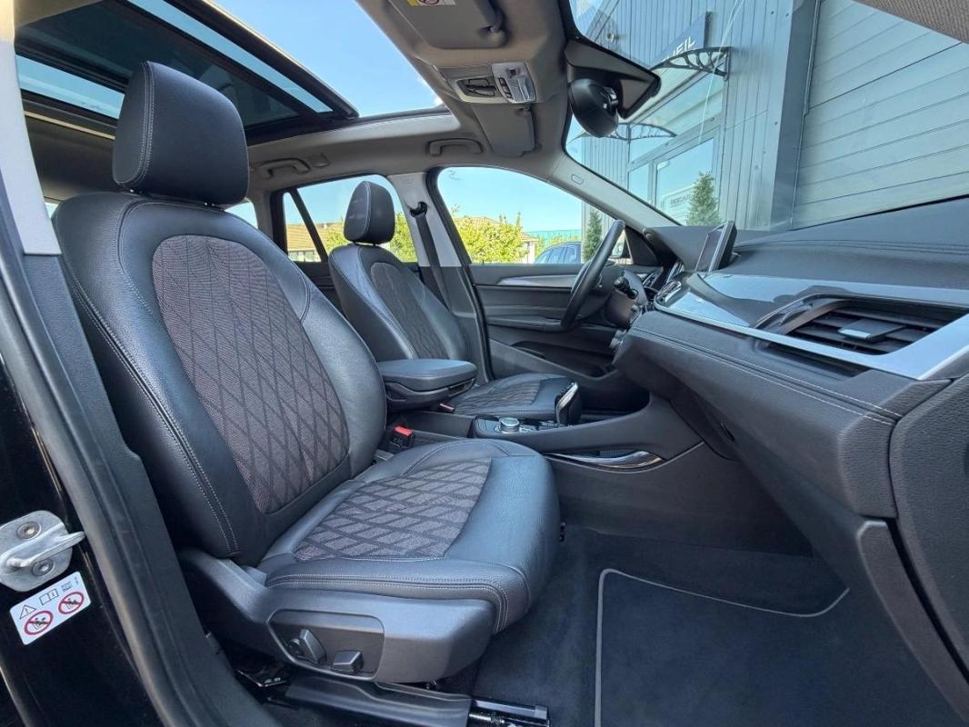 Bmw X1 (F48) 18iA 140ch X Line sDrive DKG7 / 1ère main toit ouvrant