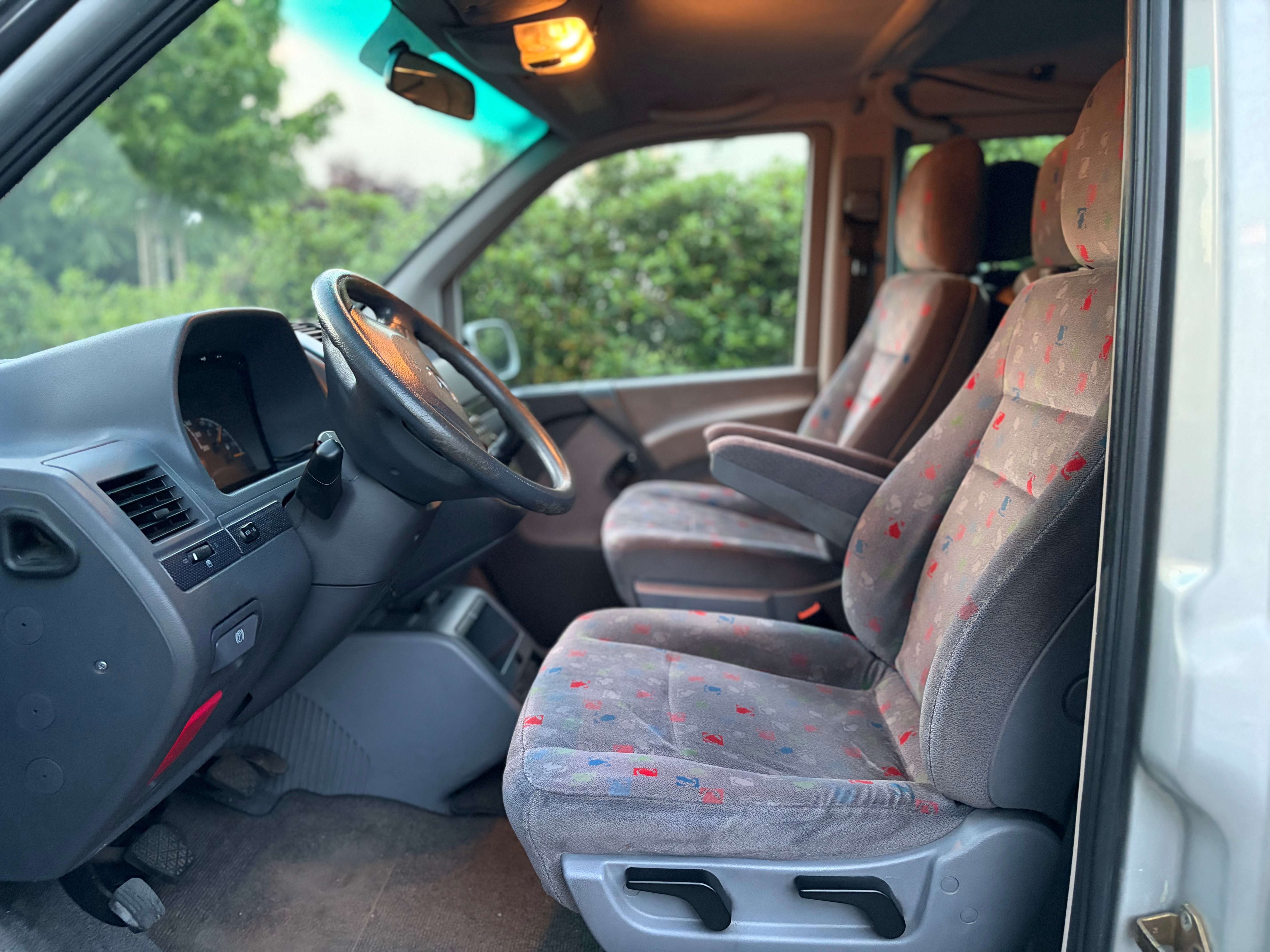 Mercedes-Benz V 220 CDI Fashion Perfect condition First Owner 2 keys 7 seats