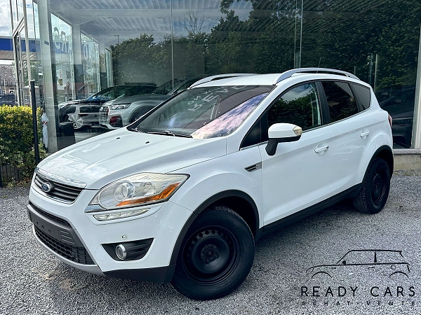 Ford Kuga 2.0 AWD*NAVI*CUIR*KEYLESS*SIEG CHAUFF*CAPTEURS AV/AR*ATT-REMORQUE*