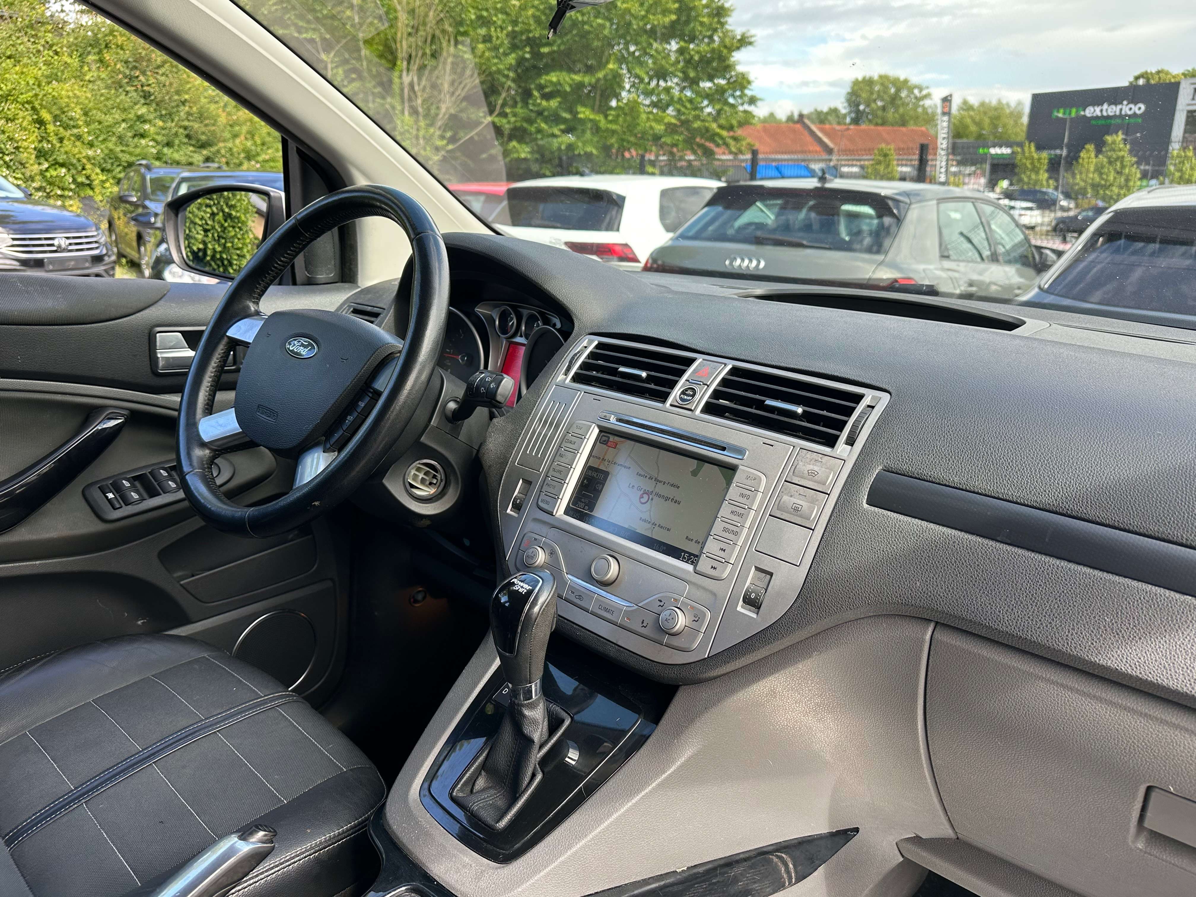 Ford Kuga 2.0 AWD*NAVI*CUIR*KEYLESS*SIEG CHAUFF*CAPTEURS AV/AR*ATT-REMORQUE*