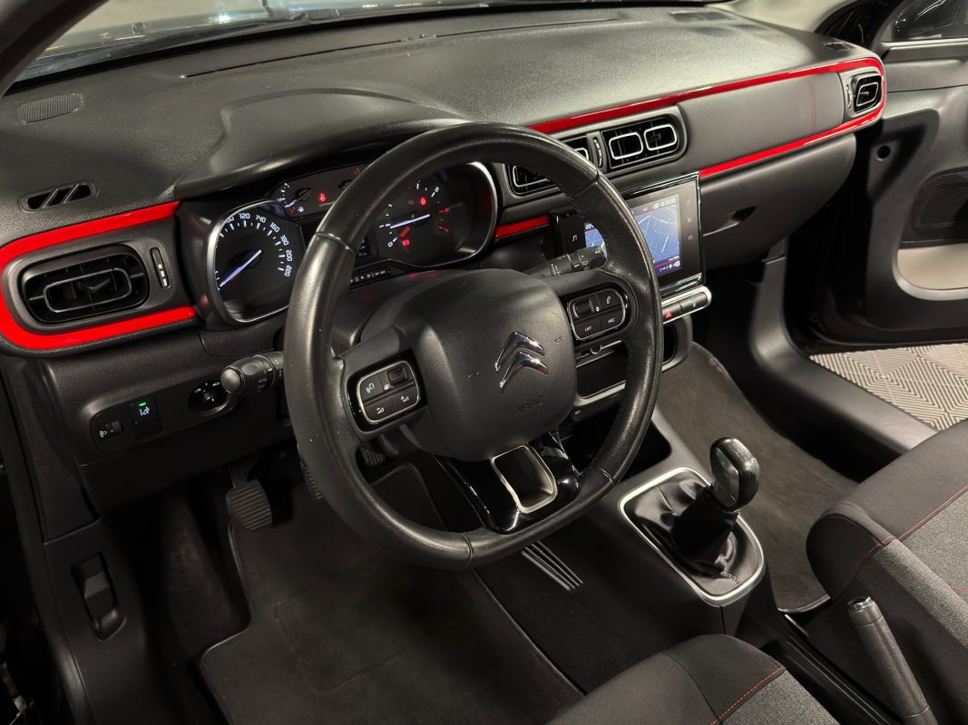 Citroen C3 II SHINE 1.2 82 Cv 1ERE MAIN APPLE CARPLAY & ANDROID AUTO ECRAN TACTILE - GARANTIE 1 AN