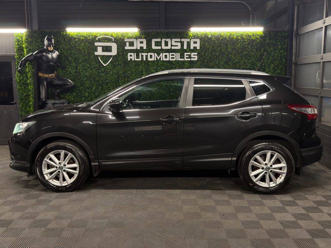 Nissan Qashqai II CONNECT EDITION 1.6 DCI 130 BOITE AUTO XTRONIC TOIT PANO CAMERA 360 - Garantie 1an