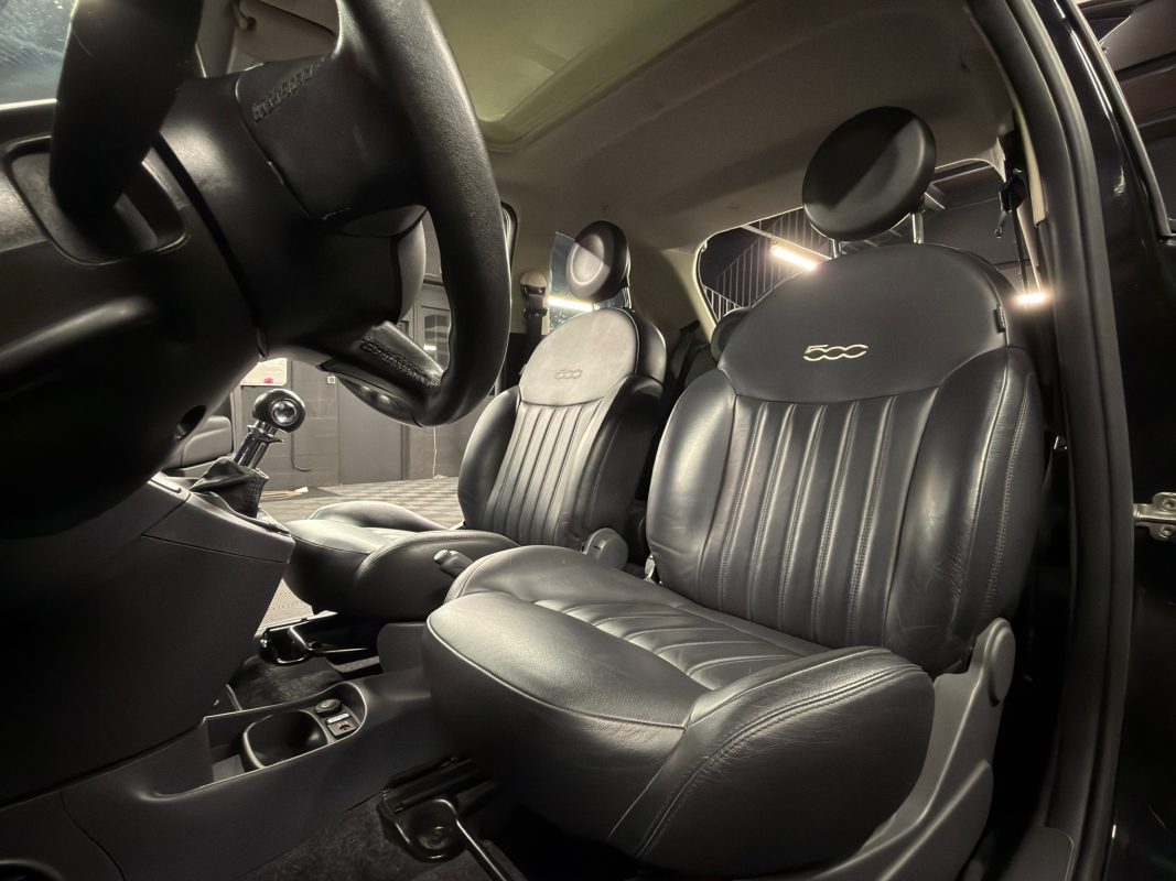 Fiat 500 II LOUNGE 1.2 69 INTERIEUR CUIR TOIT PANORAMIQUE CLIM AUTOMATIQUE CritAir1 - GARANTIE 1 AN