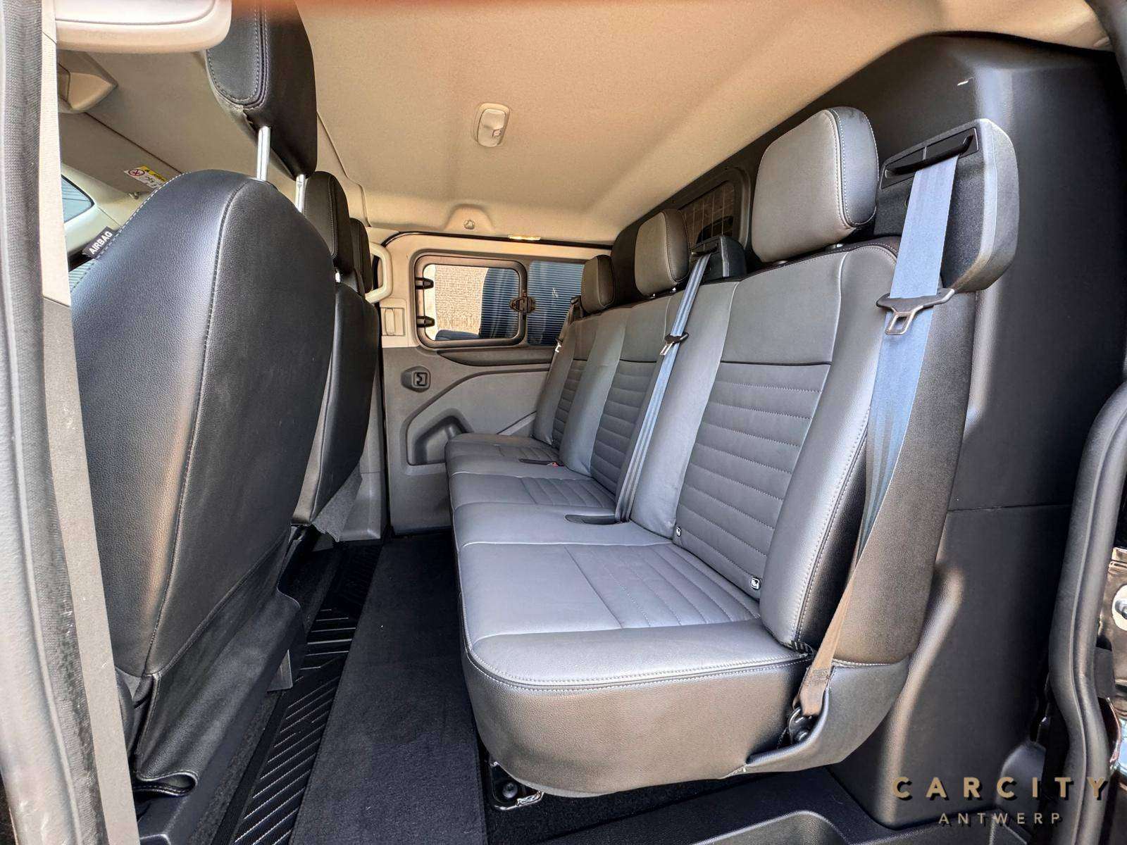 Ford Transit Custom Transit Custom Dubbelcabine | NAVI | TREKHAAK | CAMERA |  CAMERA | AIRCO |