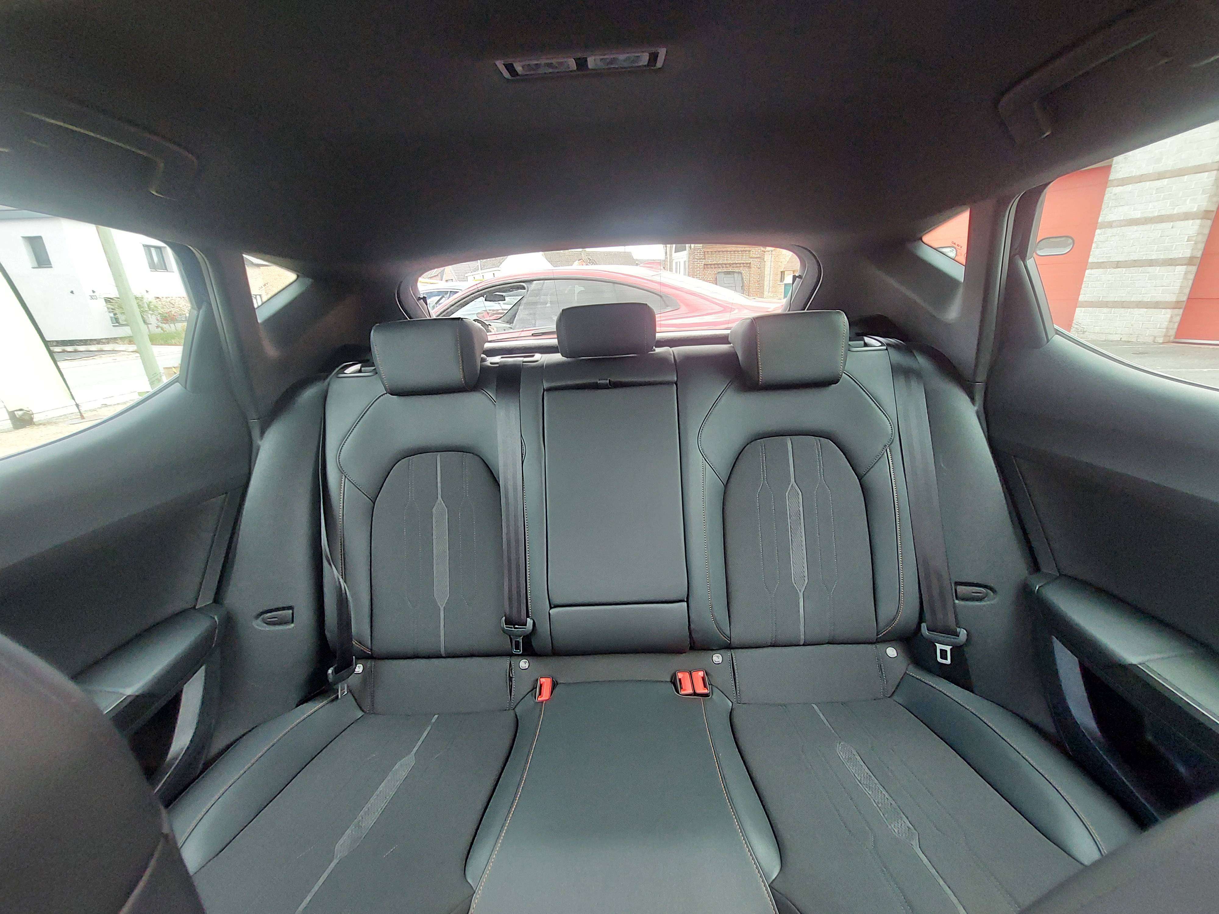 CUPRA Leon Leon 2.0 TSI DSG * 300pK! * OPEN DAK * SLECHTS 60.000KM * NIEUWSTAAT!!!