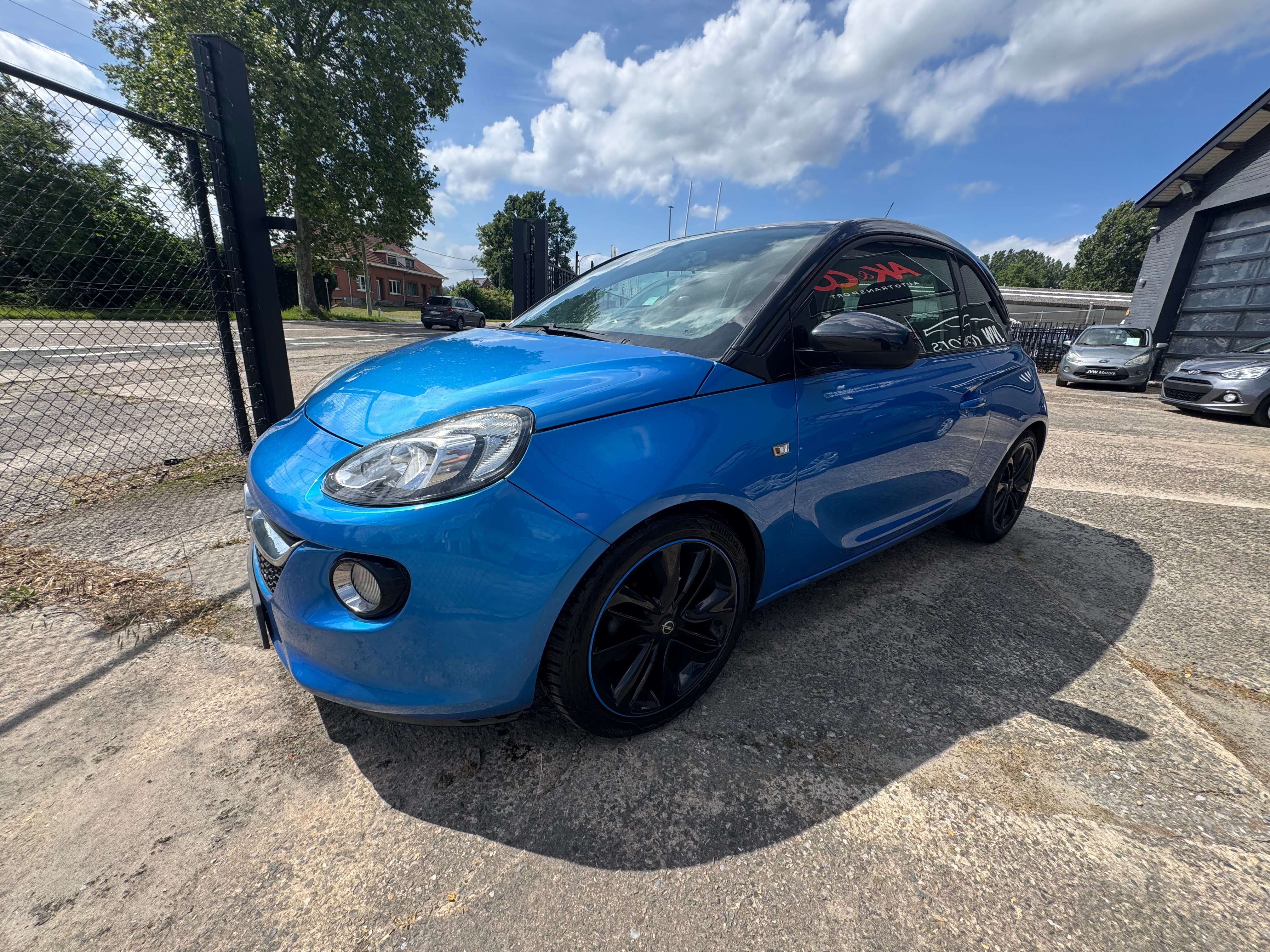 Opel Adam 1.2i * 94dKM * Ketting * Cruise * Airco * 17" Velgen * Garantie