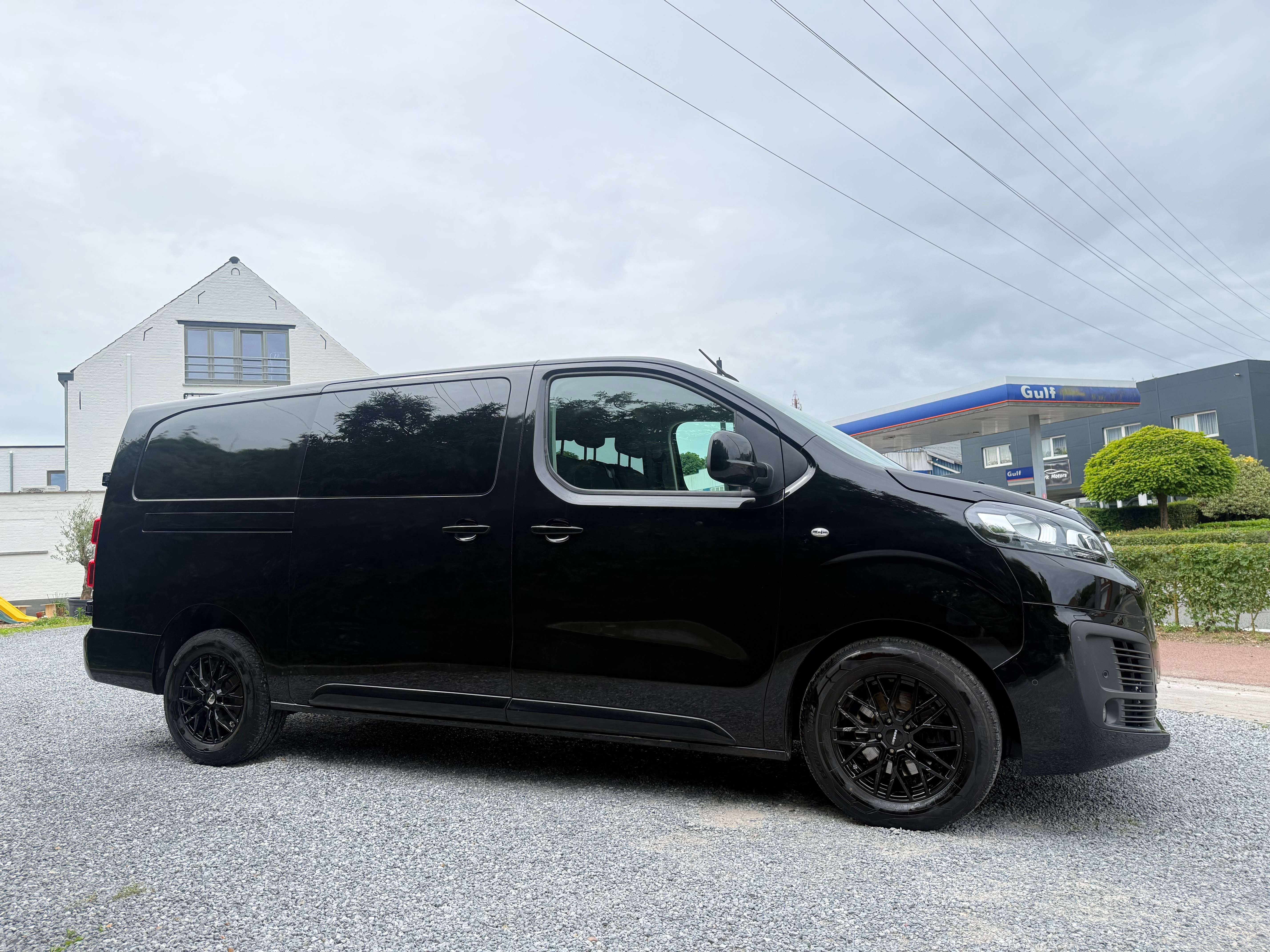 Citroen Jumpy 2.0 BlueHDi *  122 pk * 6 ZIT * CAMERA * APPLE CAR PLAY