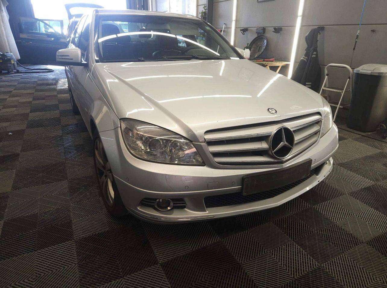 Mercedes-Benz C 220 CDI bj. 2009 Euro 5 MANUEEL DIESEL