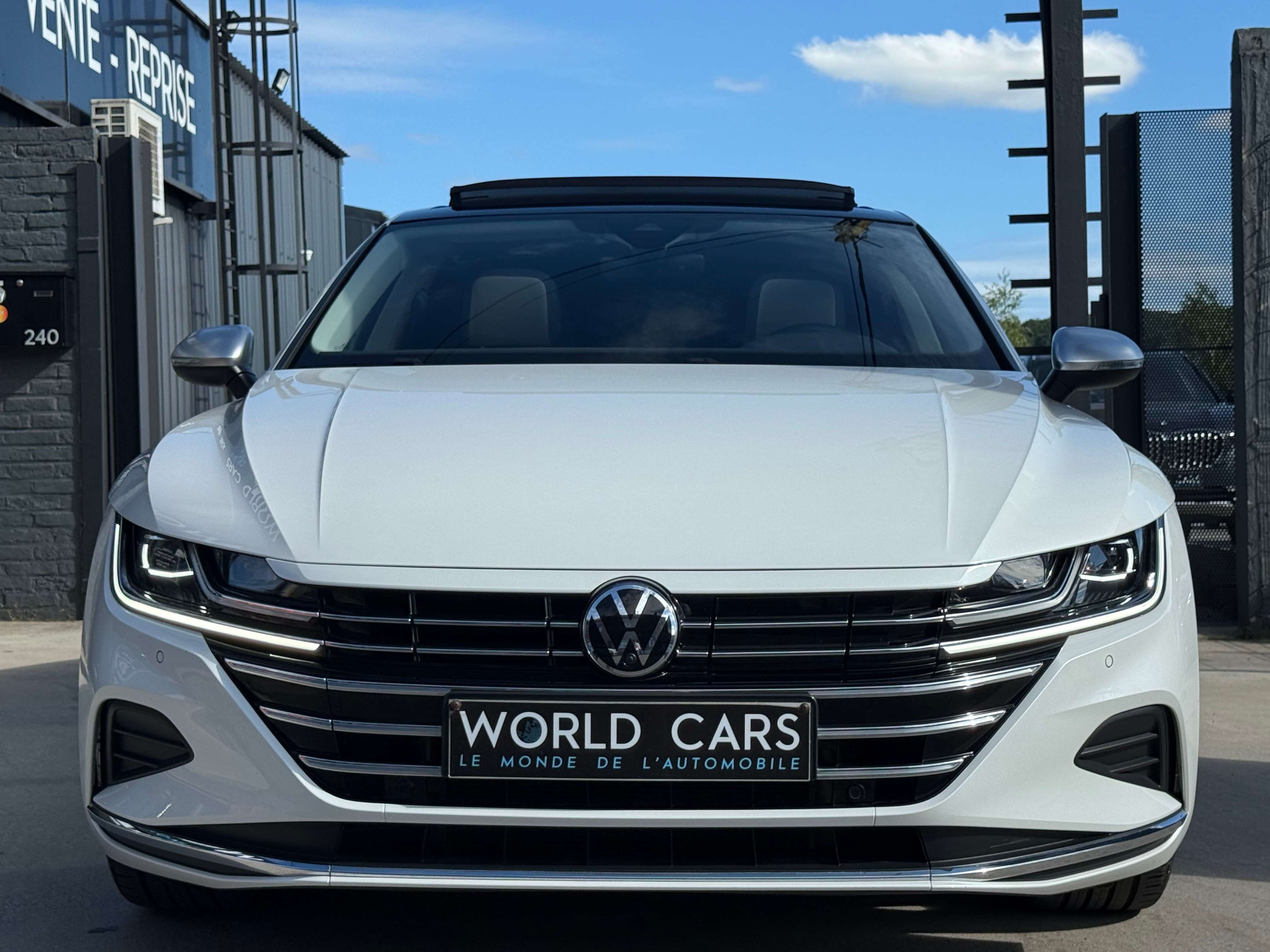 Volkswagen Arteon eHybrid 1.4 DSG (160 kW) TOIT PANO - COCKPIT - DISTRO - SIDE ASSIST - PARK ASSIST - FRONT ASSIST - PARK ASSIST - FULL OP: