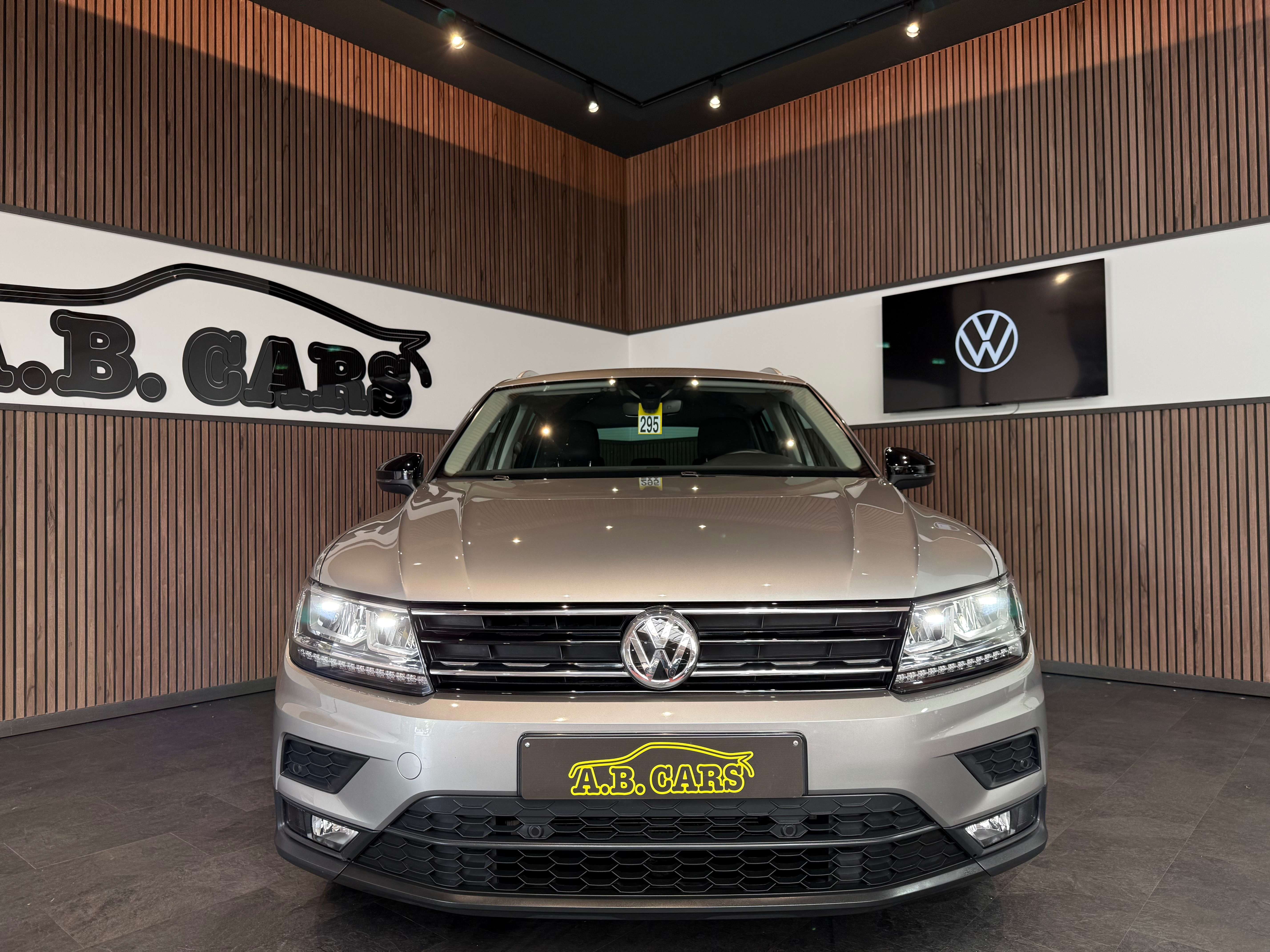 Volkswagen Tiguan 1.5 TSi  IQ Drive - GARANTIE 12MOIS - 1ERPRO