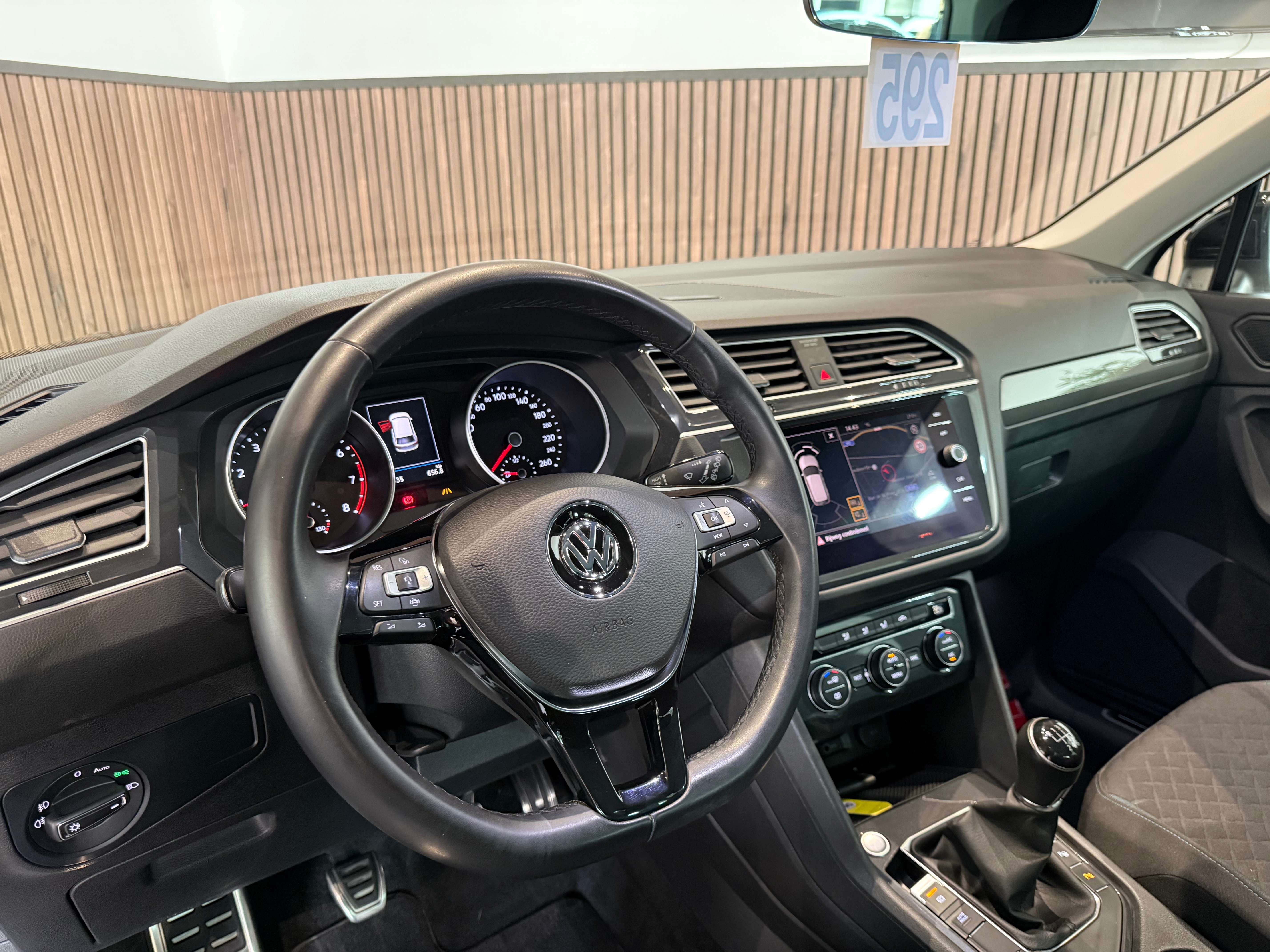 Volkswagen Tiguan 1.5 TSi  IQ Drive - GARANTIE 12MOIS - 1ERPRO