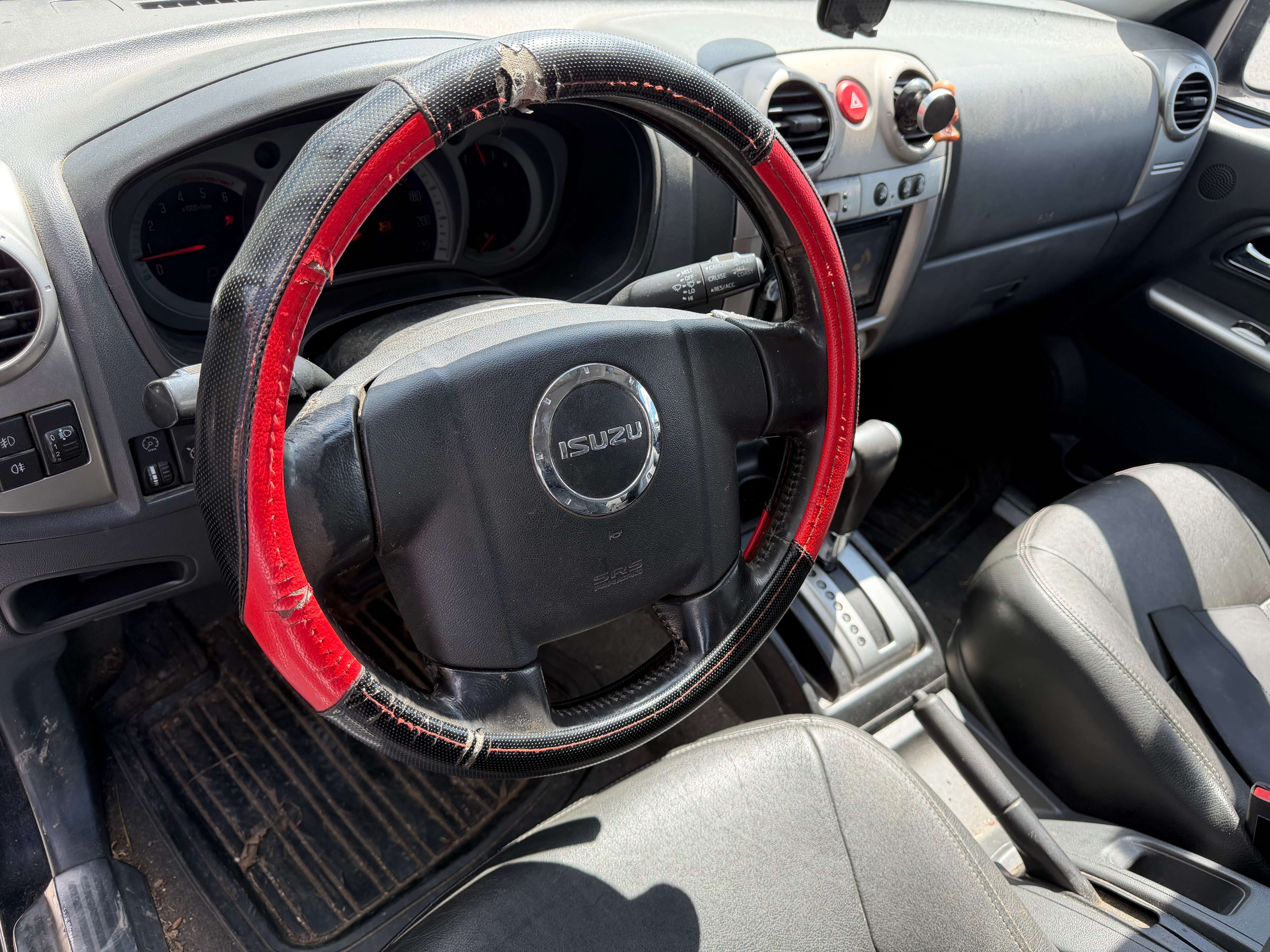 Isuzu D-Max 3.0 Turbo Di 4WD - Automatique - Double Cabine