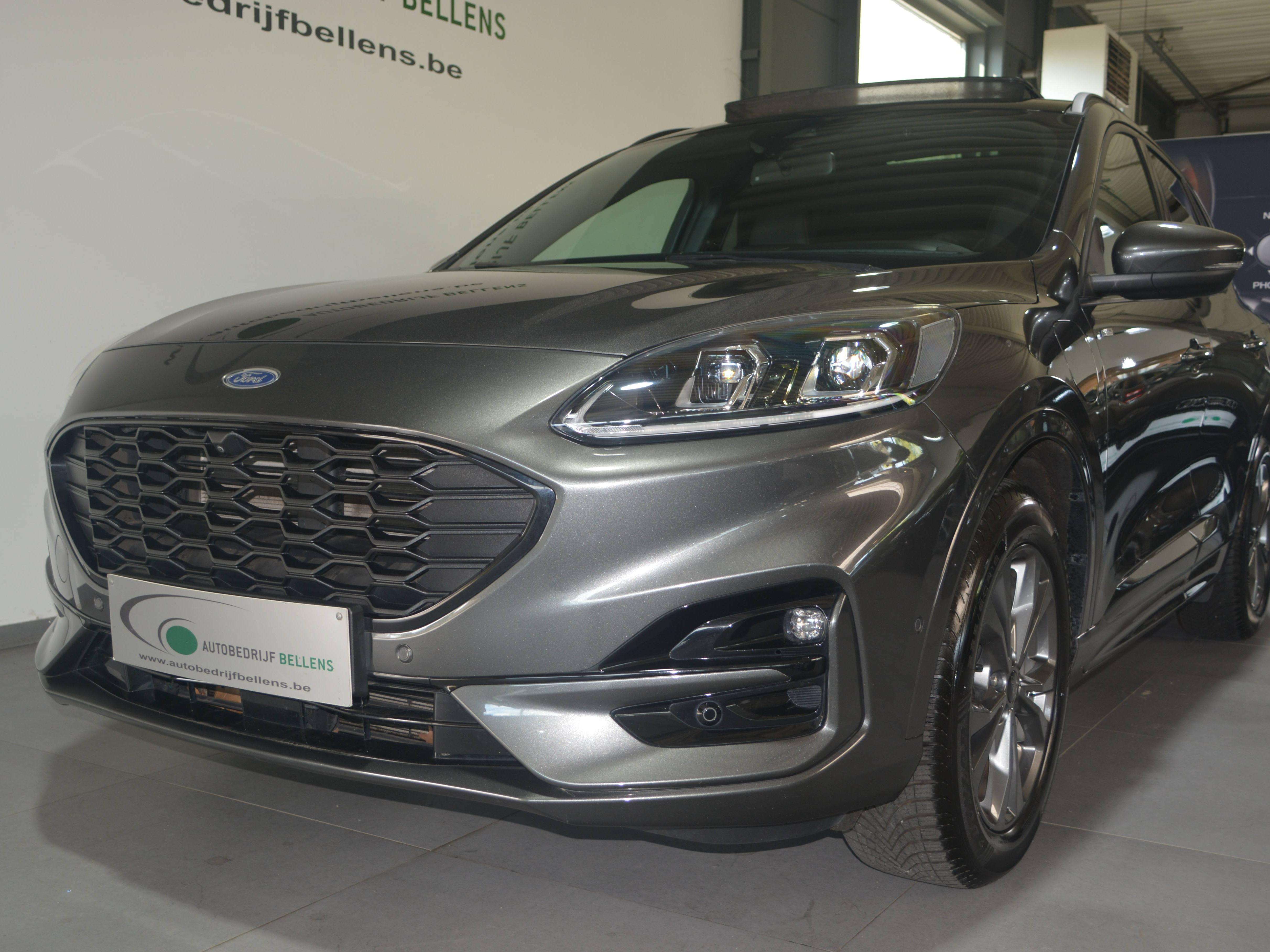 Ford Kuga Kuga PHEV 2.5 EcoBoost FWD ST-Line X PANO / NAVI + CAMERA / HEAD-UP DISPLAY / FULL