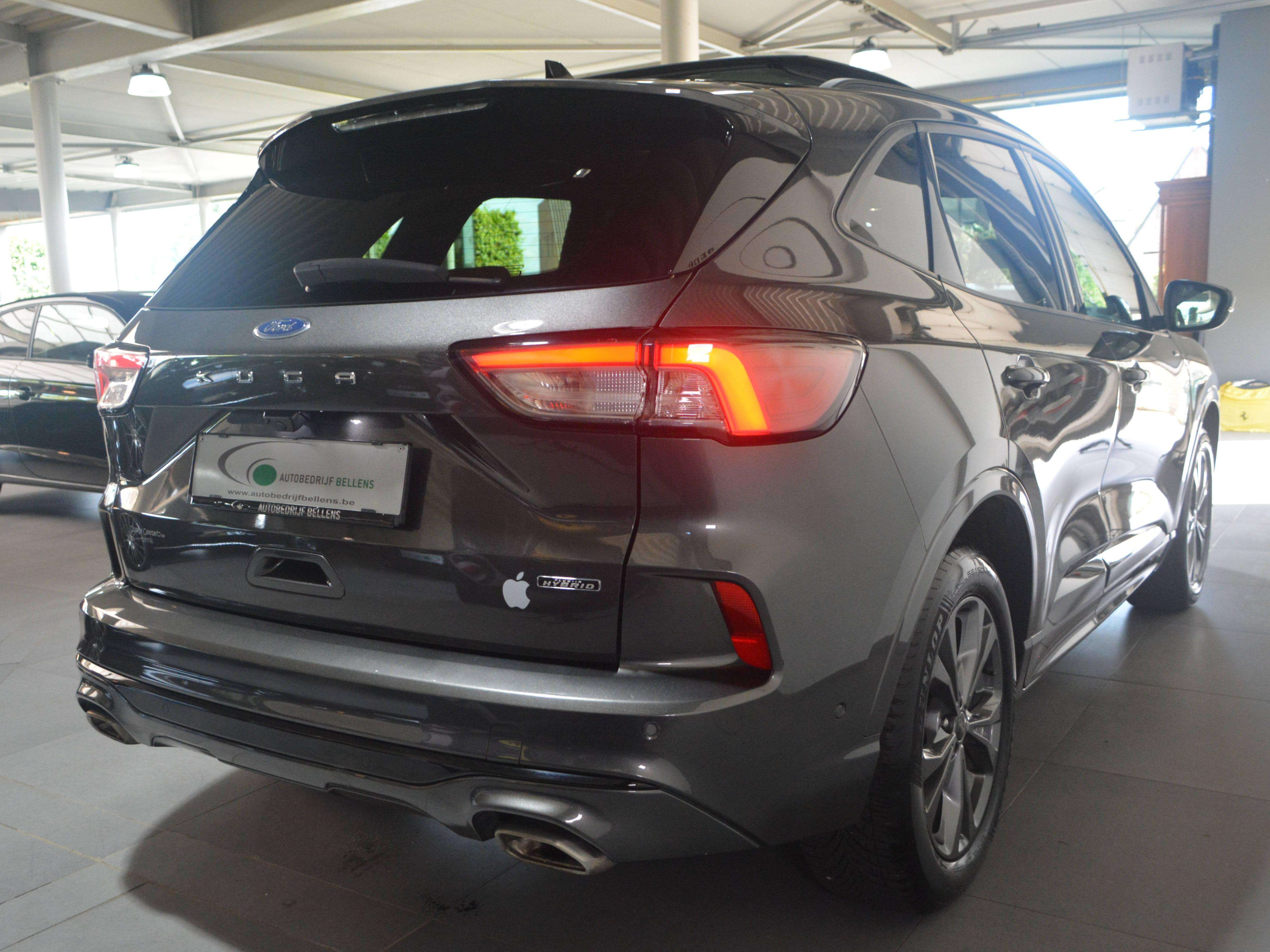Ford Kuga Kuga PHEV 2.5 EcoBoost FWD ST-Line X PANO / NAVI + CAMERA / HEAD-UP DISPLAY / FULL