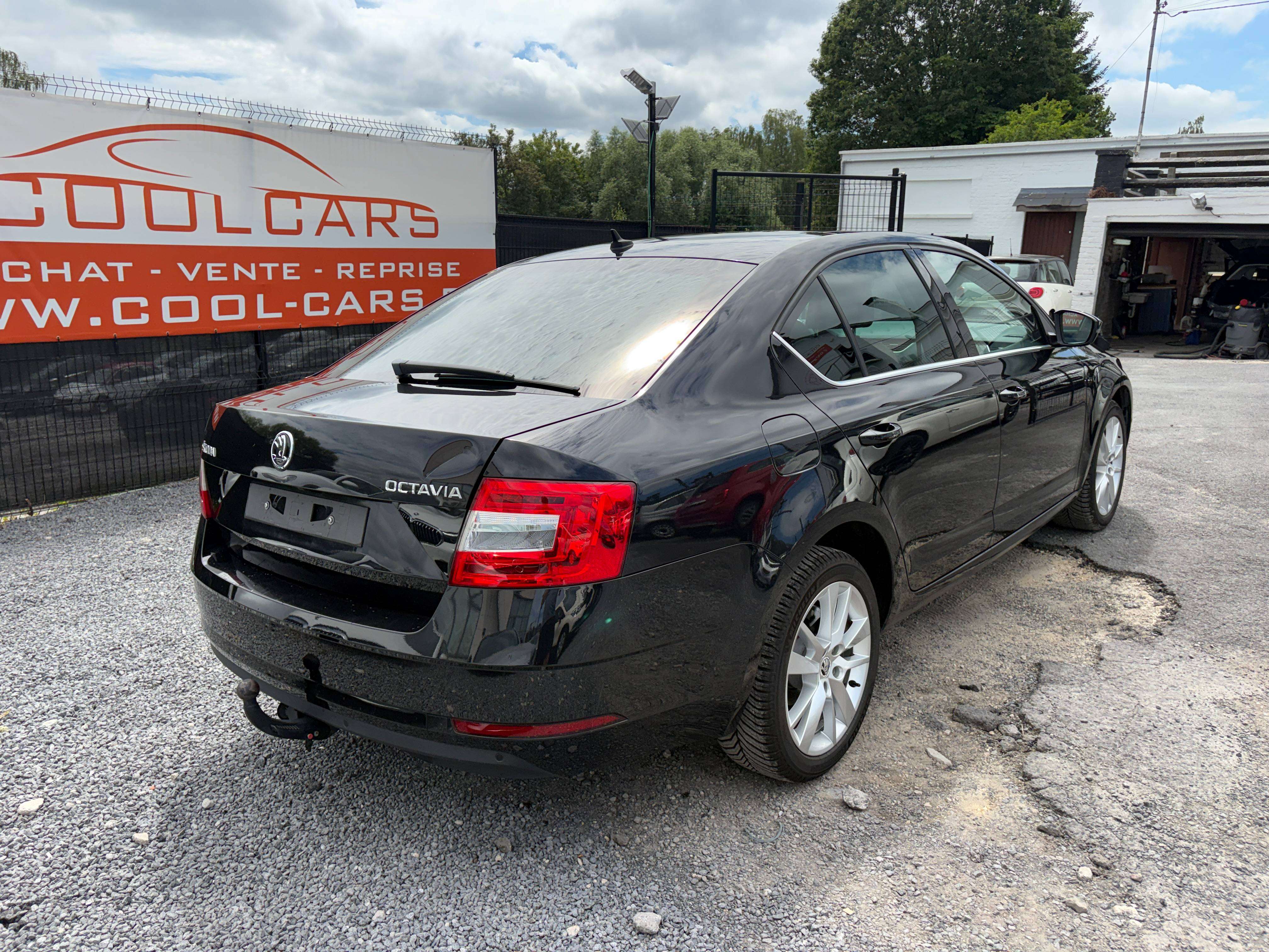 Skoda Octavia 1.6 CR TDi Style DSG - EU6 - GARANTIE 1AN -