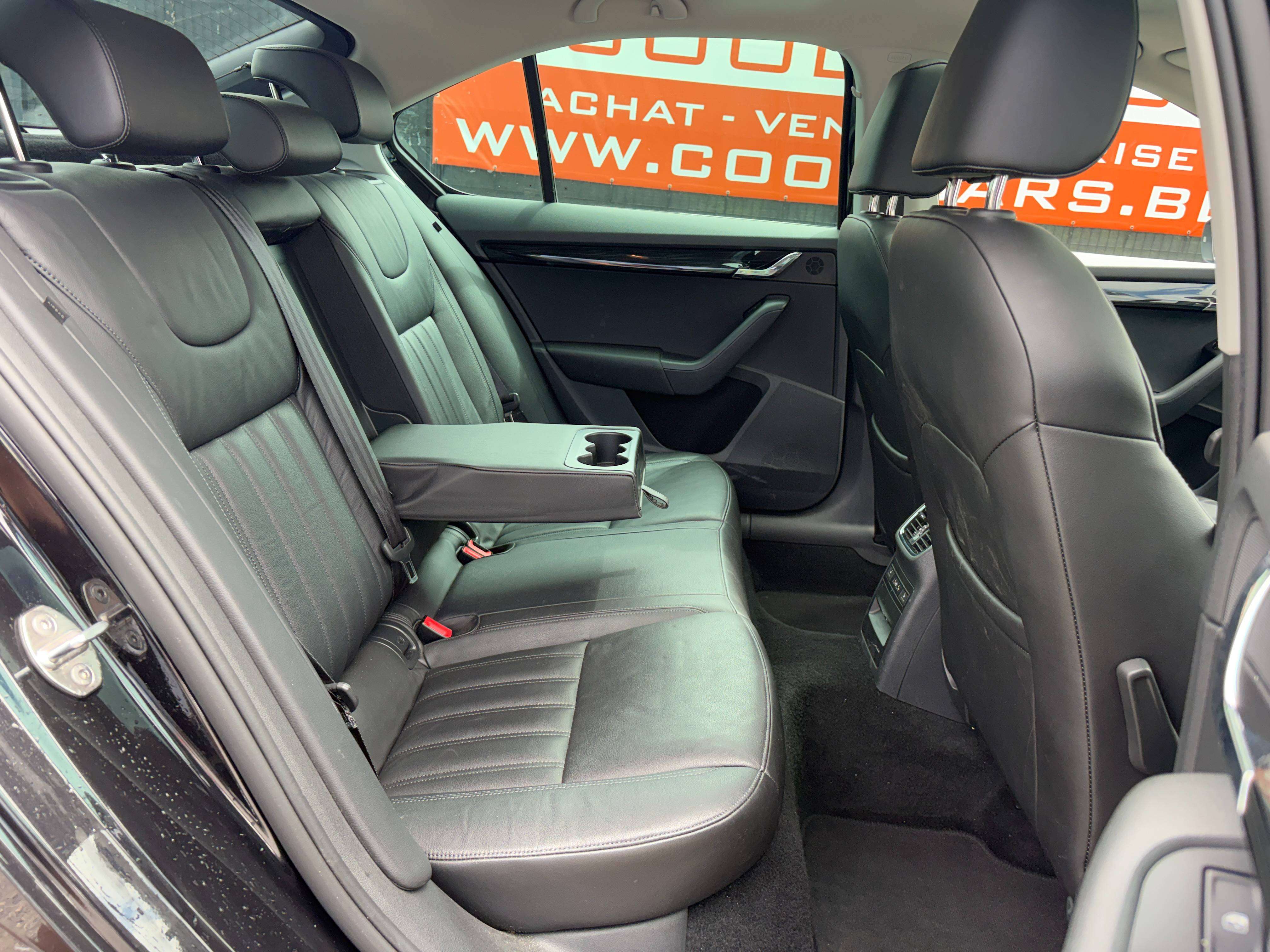 Skoda Octavia 1.6 CR TDi Style DSG - EU6 - GARANTIE 1AN -