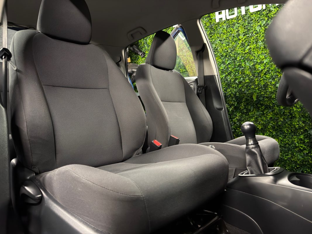 Toyota Yaris 1.0 VVTI 69