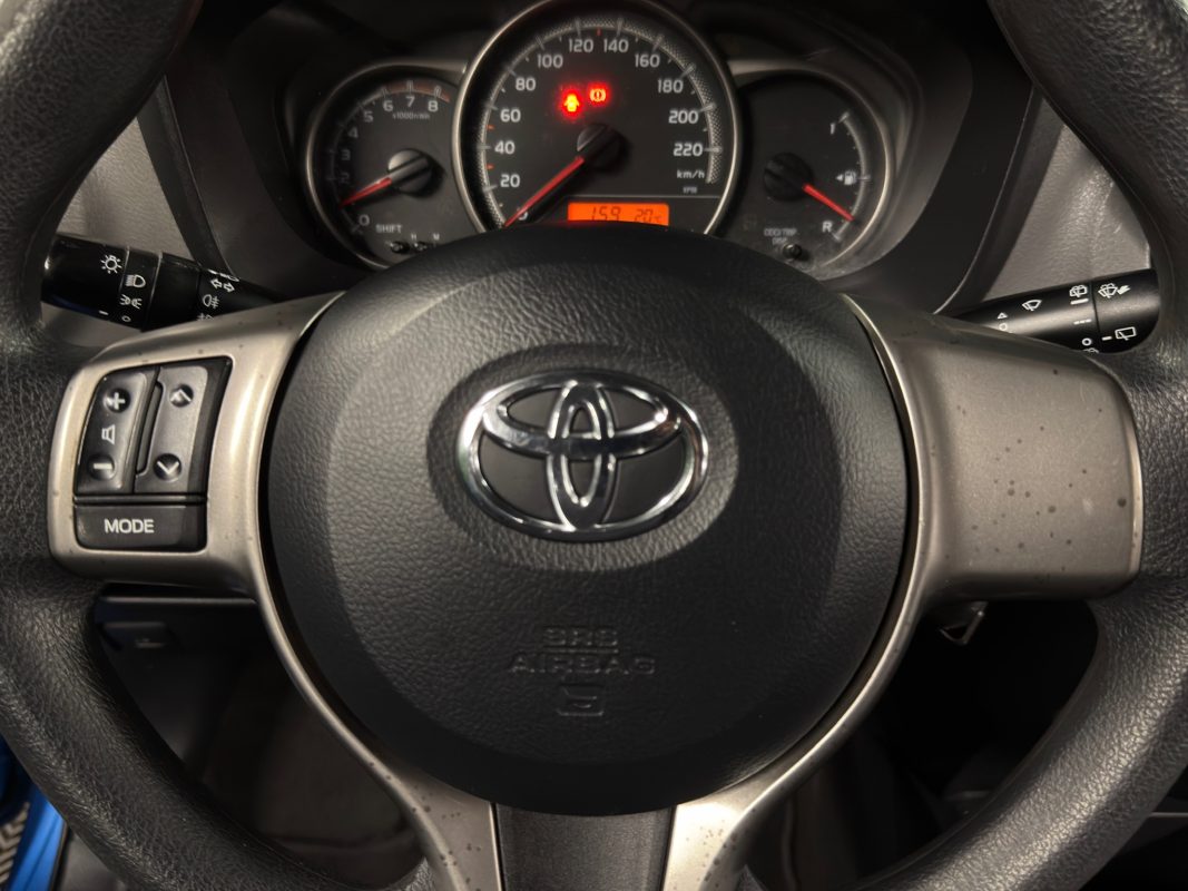 Toyota Yaris 1.0 VVTI 69