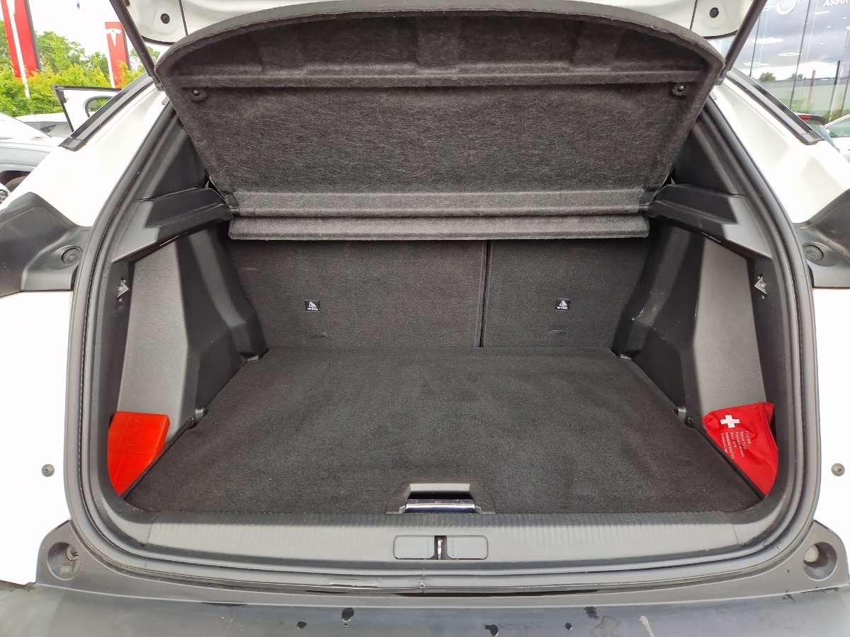 Peugeot 2008 ALLURE