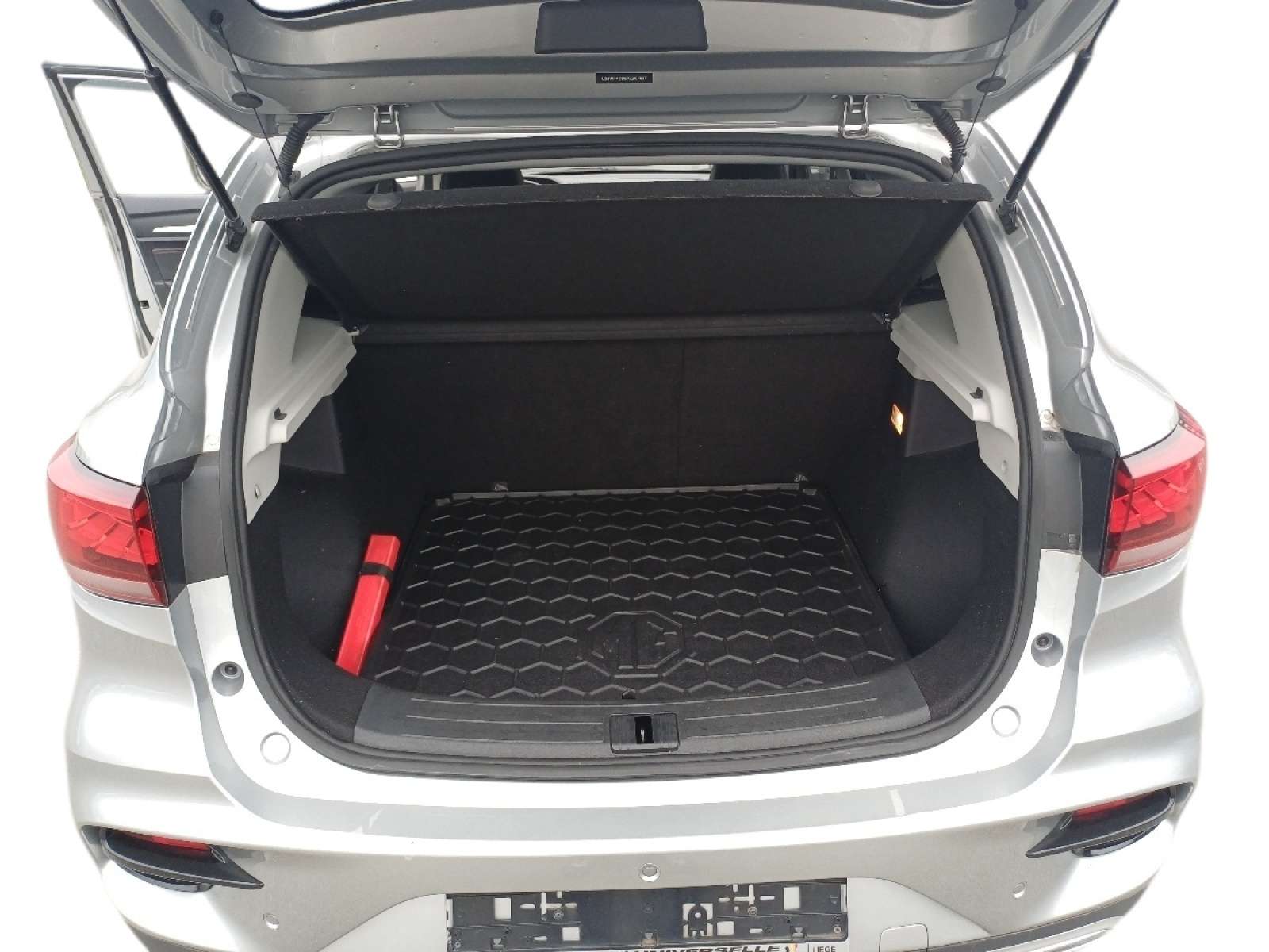 MG ZS LUXURY