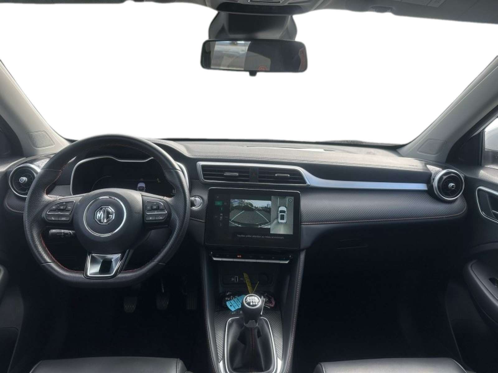 MG ZS LUXURY