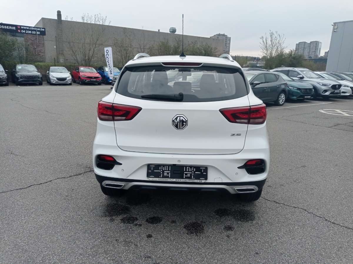 MG ZS LUXURY AUTO